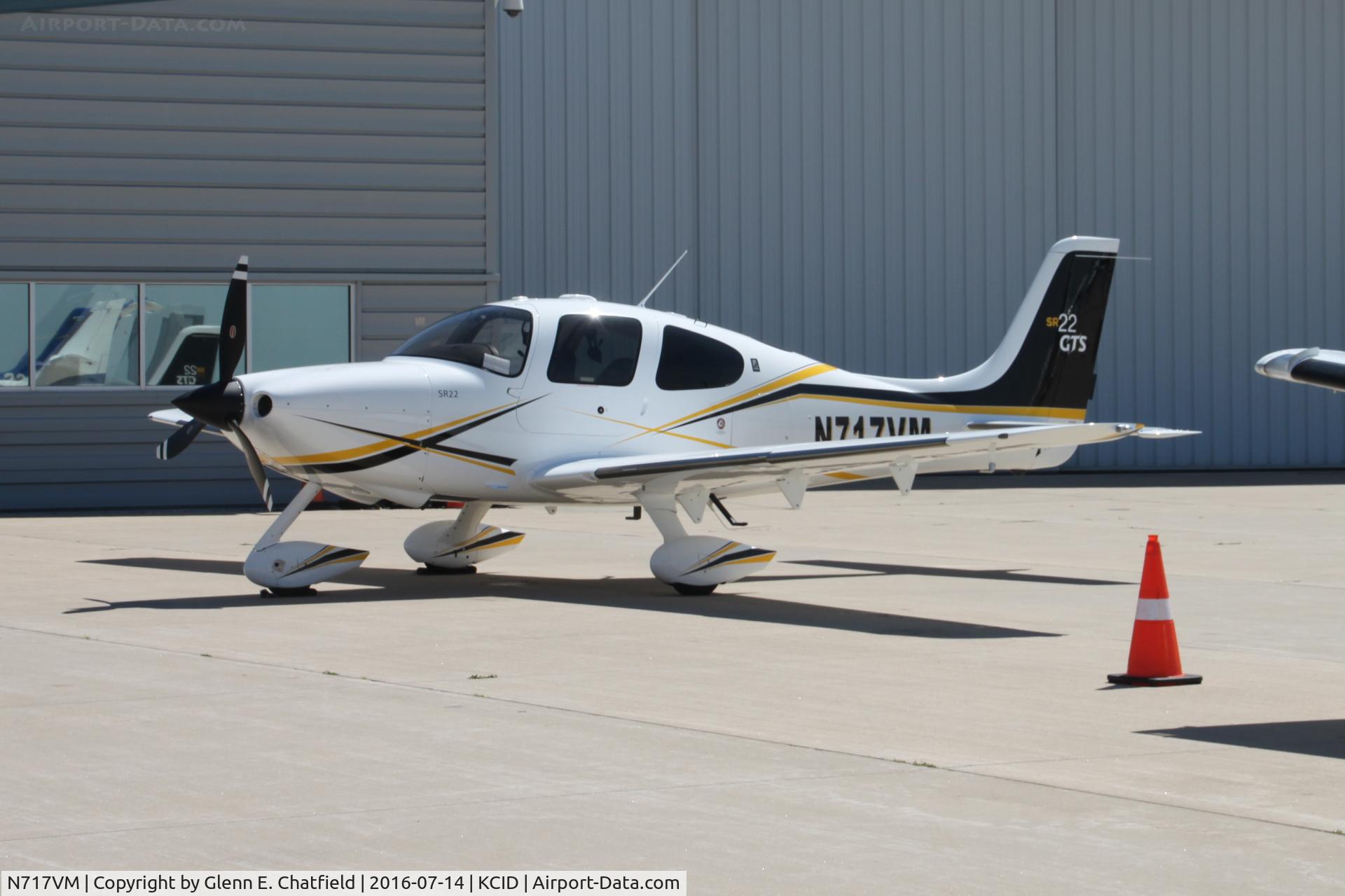 N717VM, 2007 Cirrus SR22 GTS C/N 2364, On the Signature Ramp