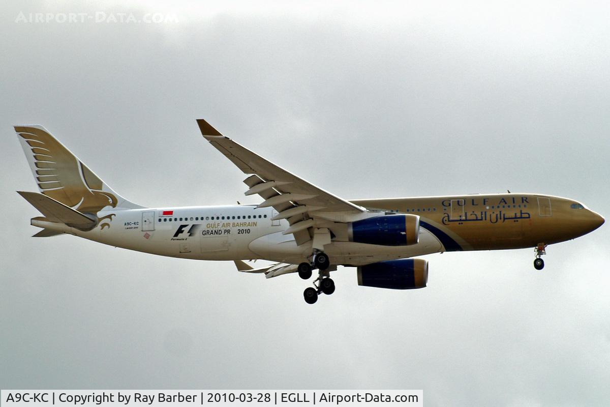 A9C-KC, 1999 Airbus A330-243 C/N 286, Airbus A330-243 [286] (Gulf Air) Home~G 28/03/2010. On approach 27L. Missing IX from Grand Prix 2010 titles on the starboard side.