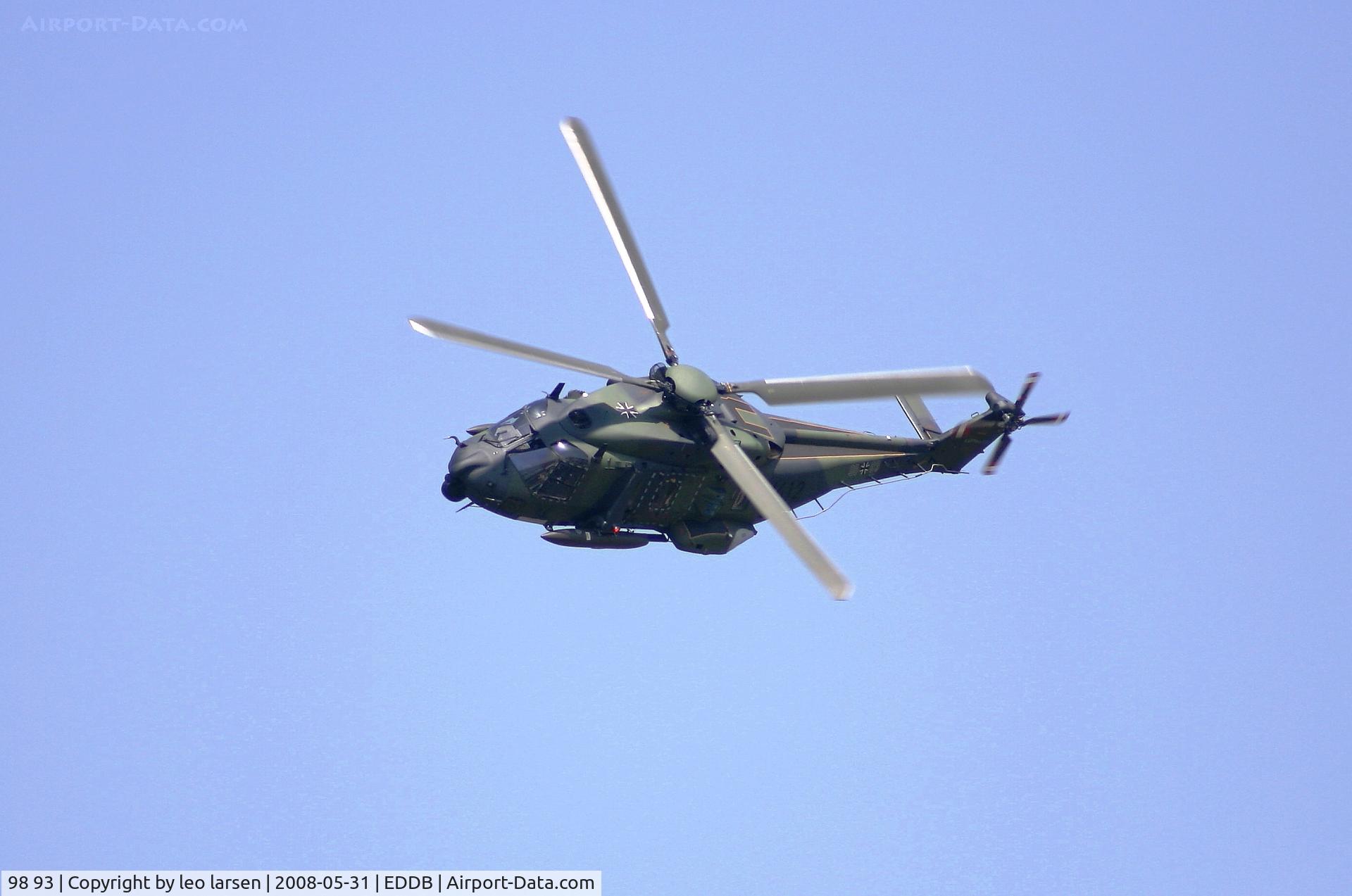 98 93, 2006 NHI NH-90 TTH Caiman C/N 1009/TGEA03, Berlin Air Show 31.5.08