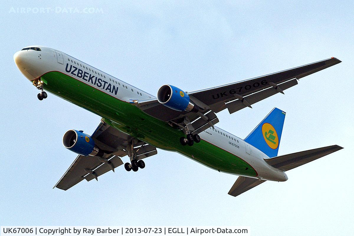 UK67006, 2013 Boeing 767-33PER C/N 40535, Boeing 767-33PER [40535] (Uzbekistan Airways) Home~G 23/07/2013. On approach 27R.