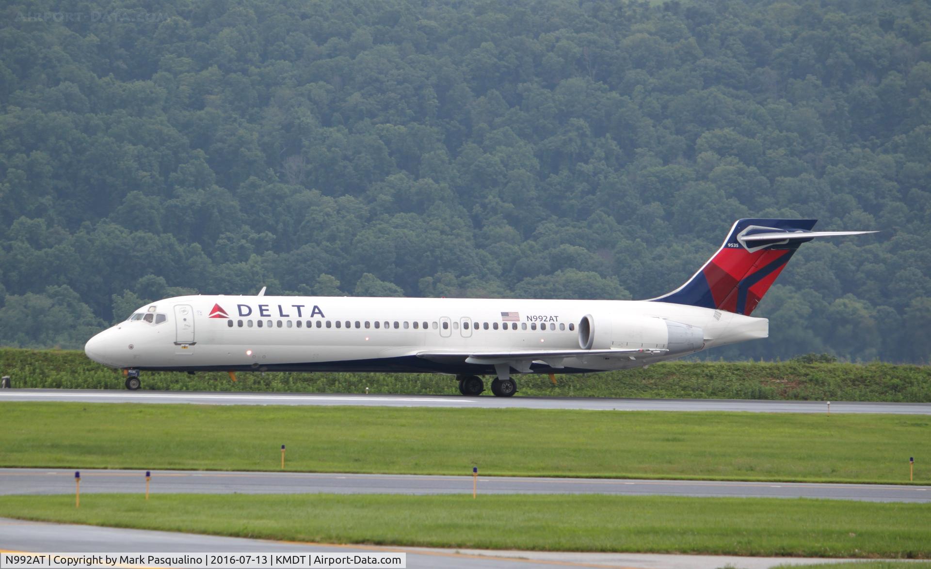 N992AT, 2002 Boeing 717-200 C/N 55136, Boeing 717-200
