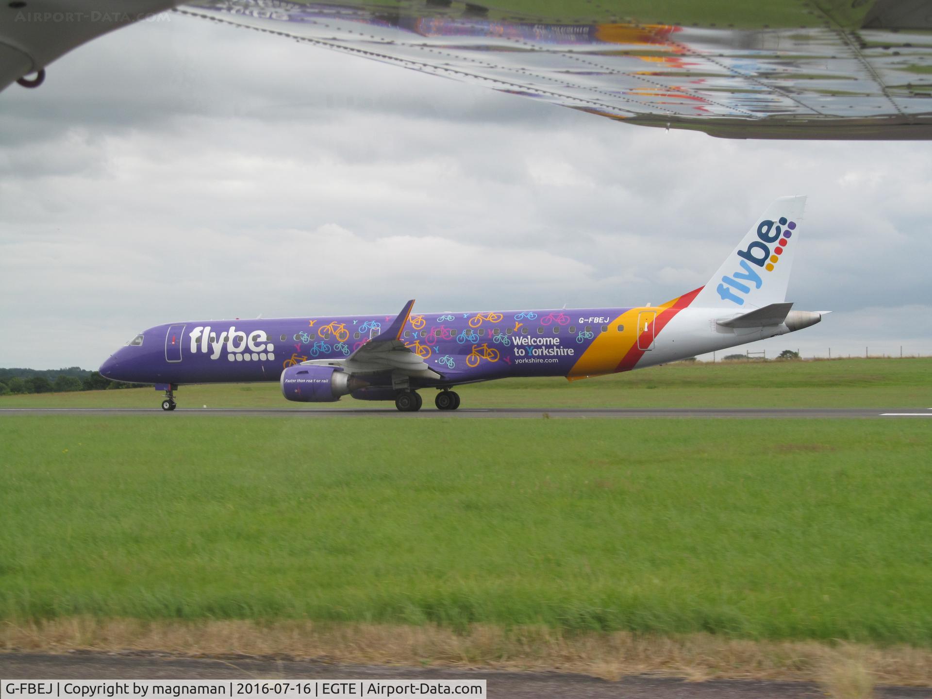 G-FBEJ, 2007 Embraer 195LR (ERJ-190-200LR) C/N 19000155, nice colours - passing us as we taxy back to hangar