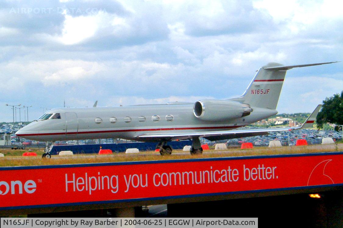N165JF, 1994 Gulfstream Aerospace G-IV C/N 1251, Gulfstream G4SP [1251] Luton~G 25/06/2004
