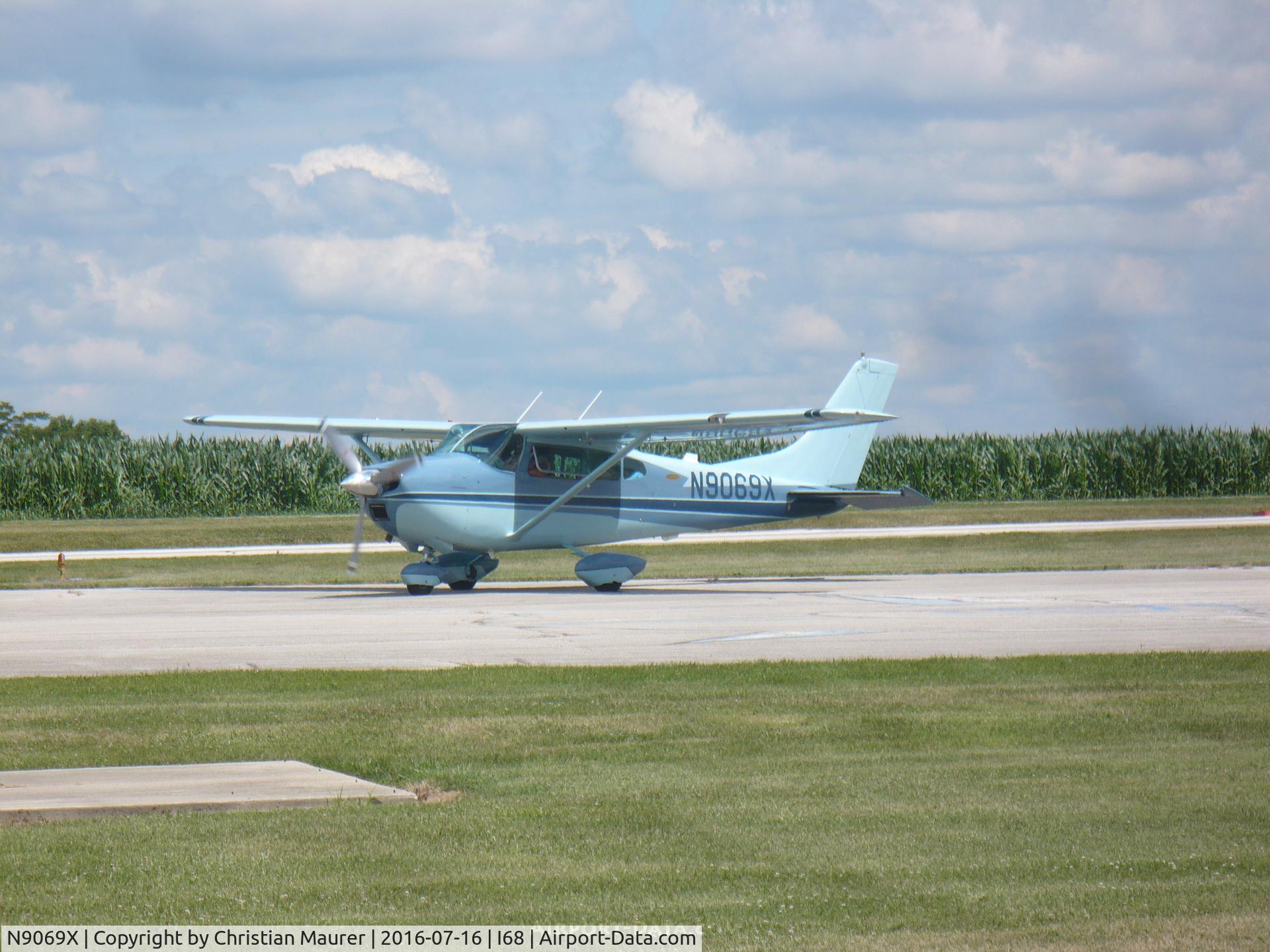 N9069X, 1961 Cessna 182D Skylane C/N 18253469, Cessna 182D