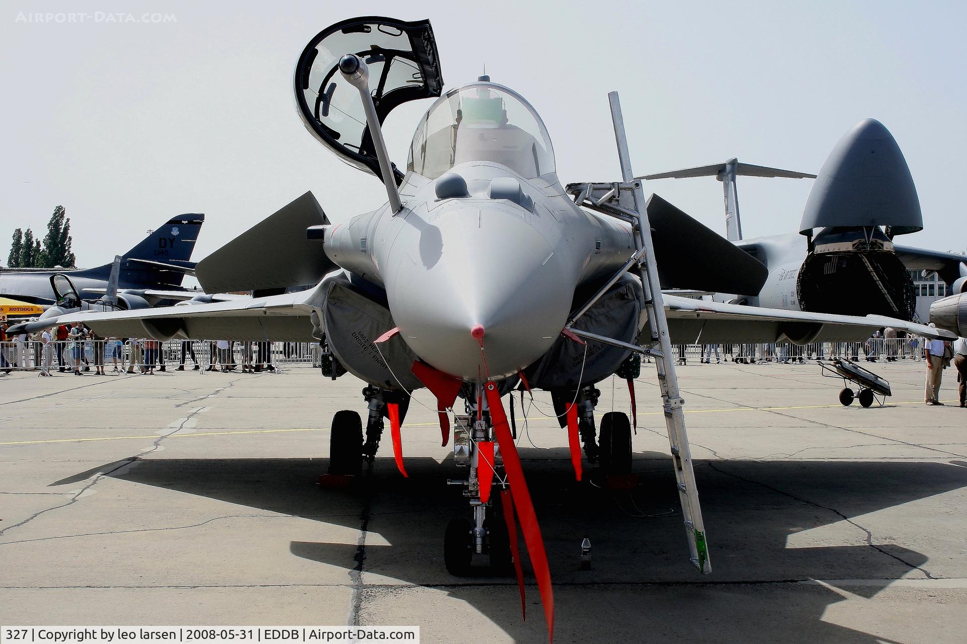 327, 2007 Dassault Rafale B C/N 327, Berlin Air Show 31.5.08