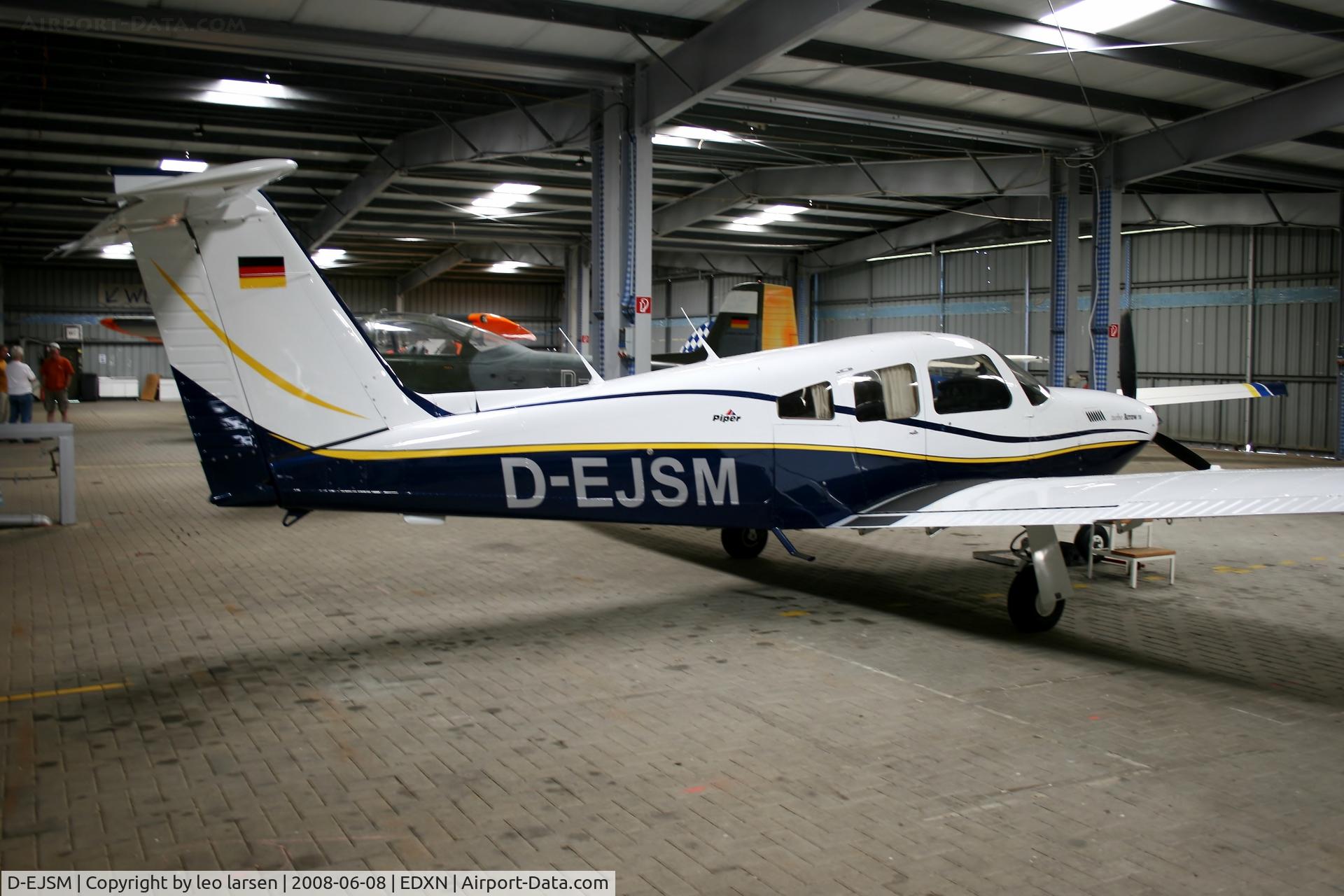 D-EJSM, Piper PA-28RT-201T Turbo Arrow IV C/N 28R-8031050, Norsholz EDXN 8.6.08