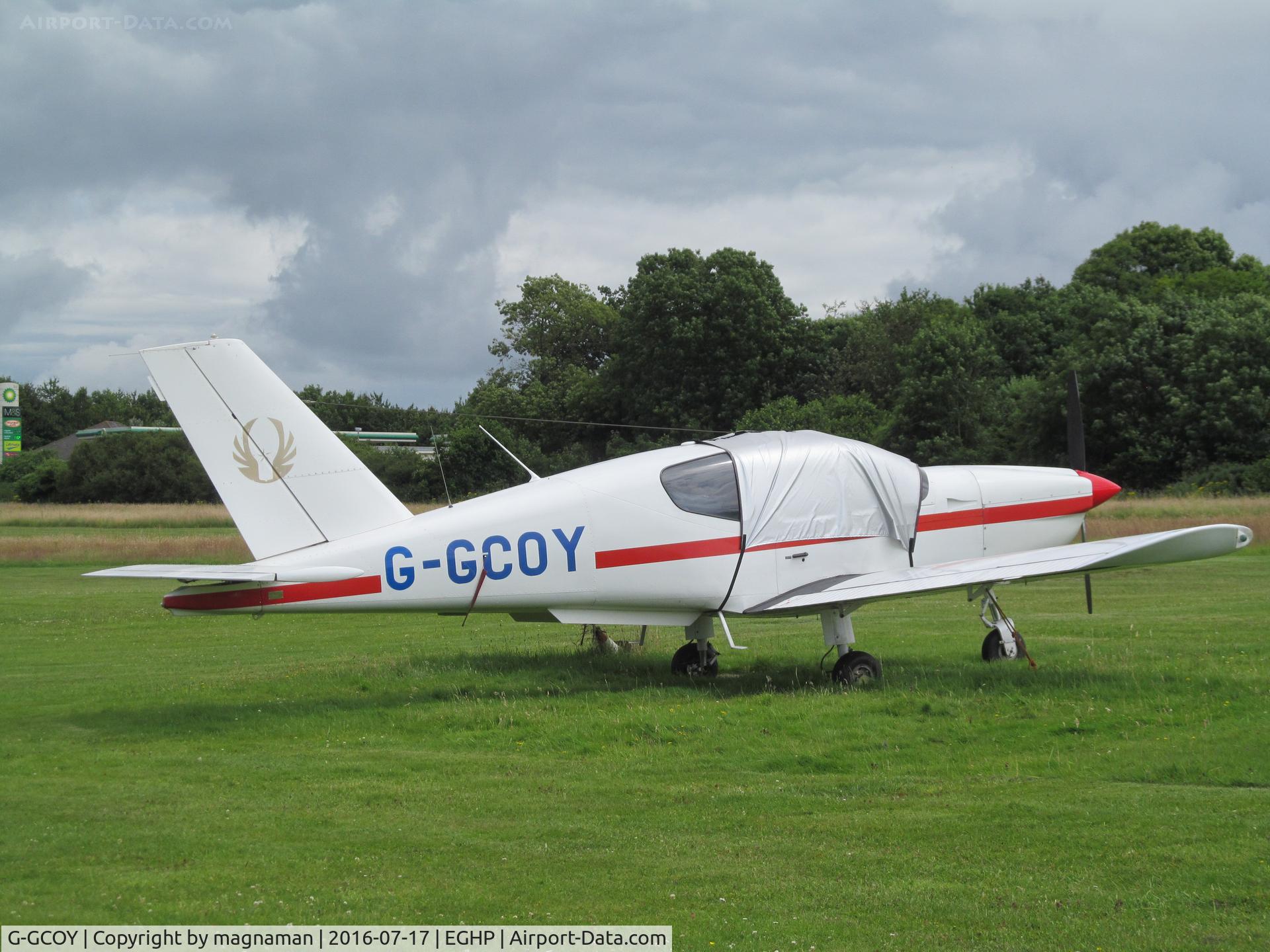 G-GCOY, 1981 Socata TB-9 Tampico C/N 233, at popham