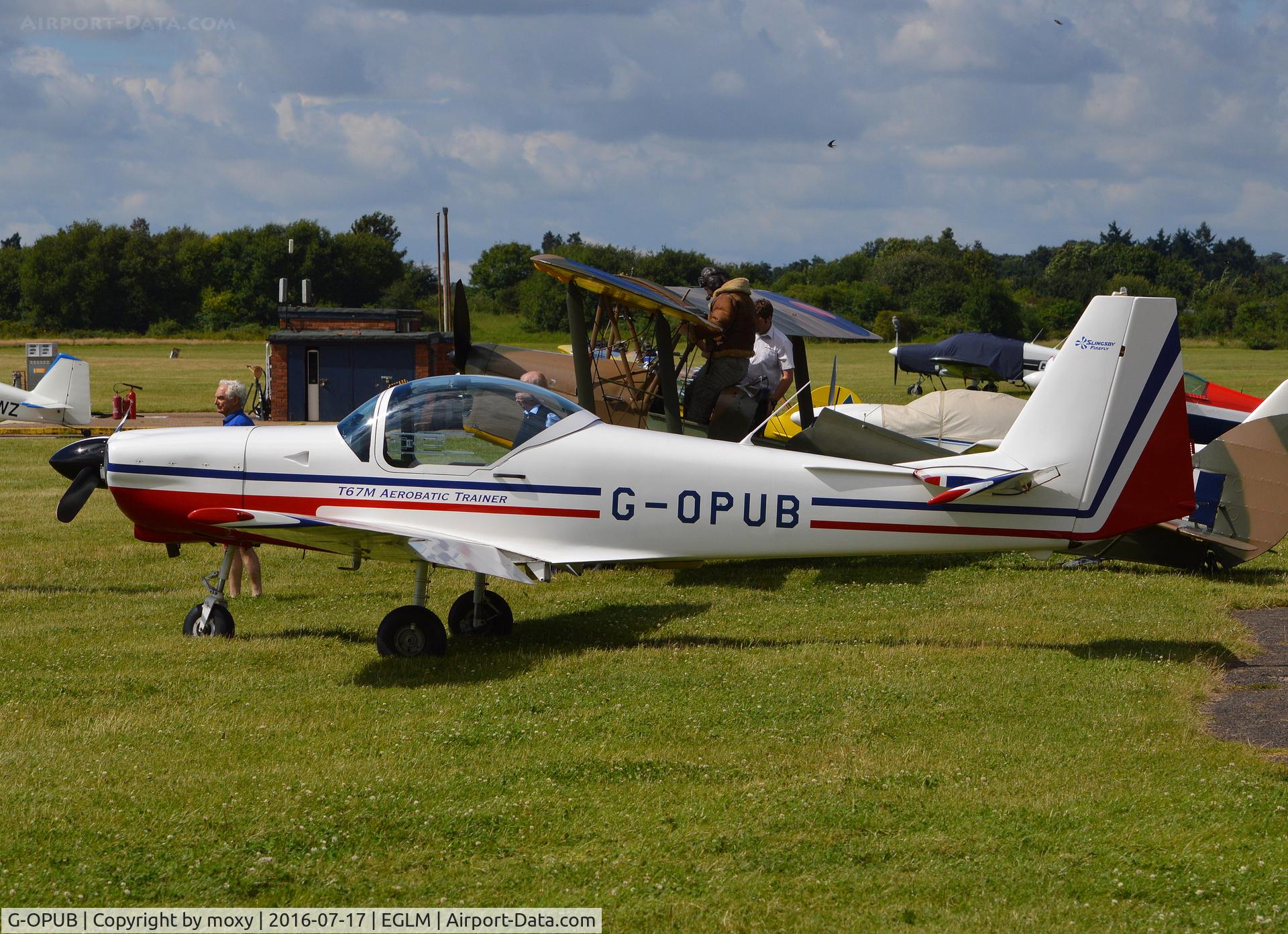 G-OPUB, 1983 Slingsby T-67M Firefly Mk.2 C/N 2002, Slingsby T-67M Firefly Mk.2 at White Waltham.