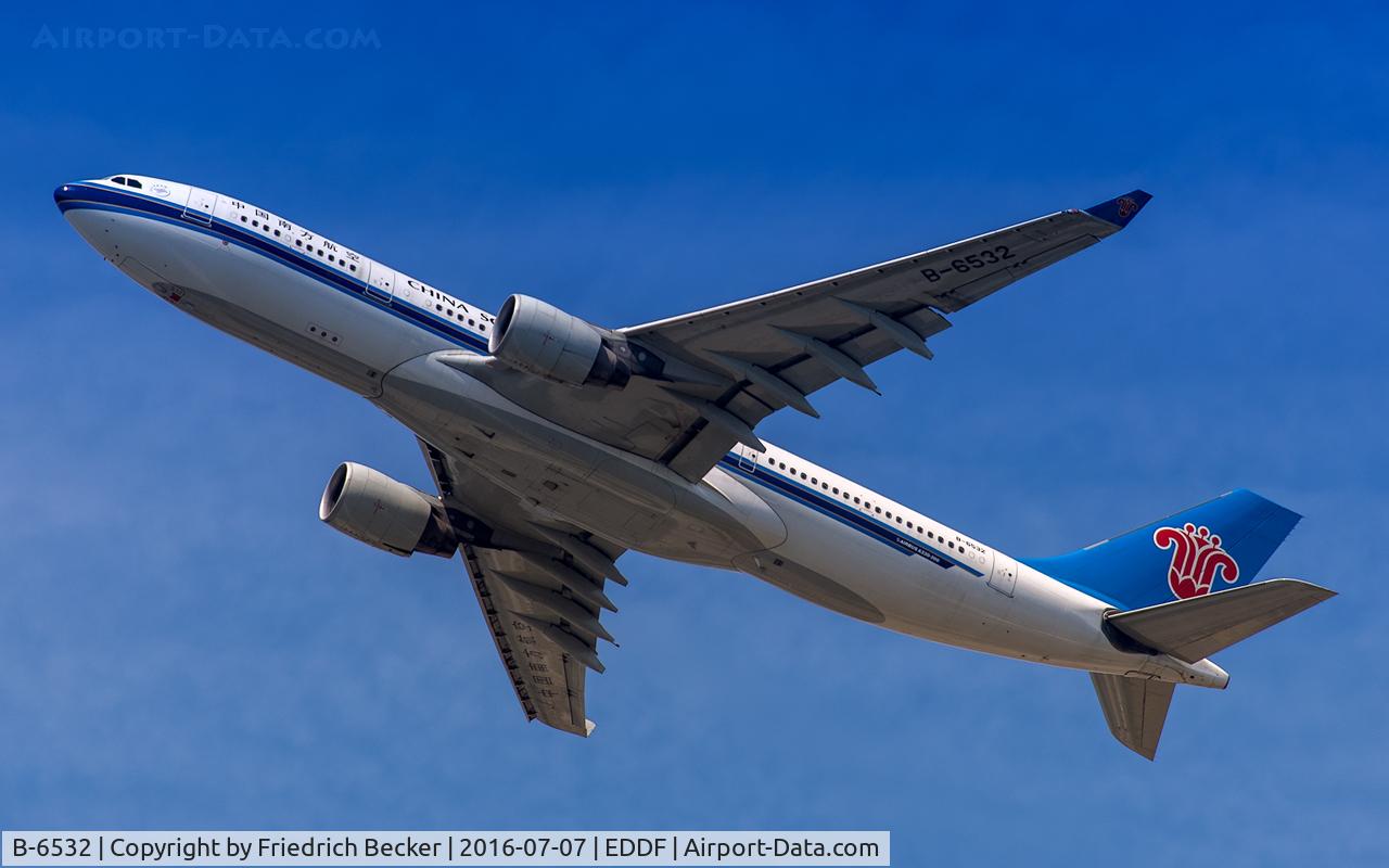 B-6532, 2011 Airbus A330-223 C/N 1244, departure via RW25C