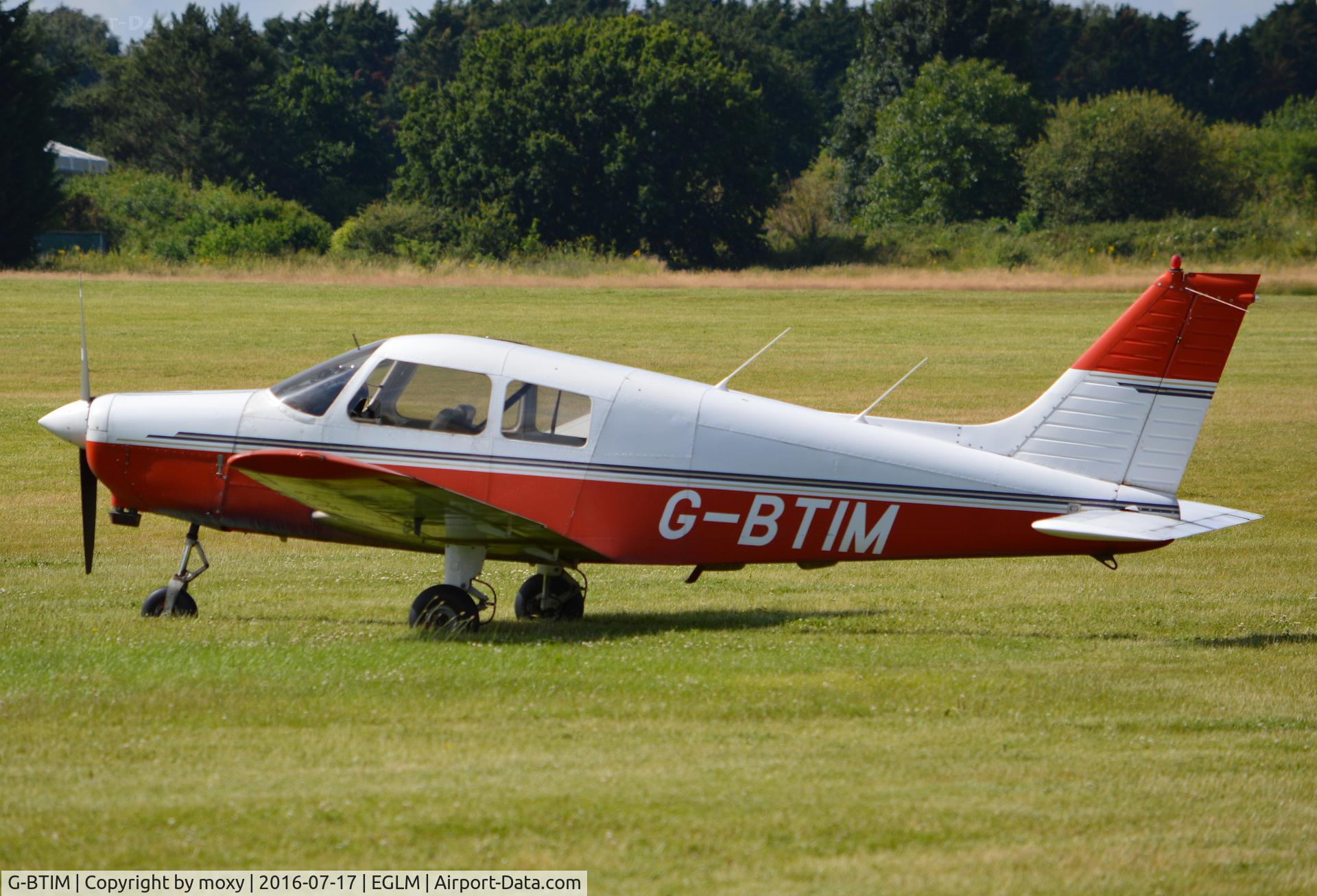 G-BTIM, 1989 Piper PA-28-161 Cadet C/N 2841159, Piper PA-28-161 Cadet at White Waltham. Ex N9185D