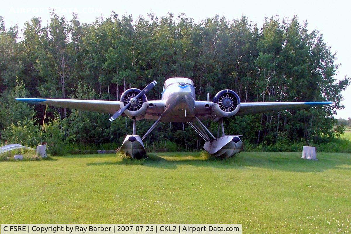 C-FSRE, 1954 Beech 3N Expeditor C/N CA-61, Beech 3N Expeditor [CA-61] ( Excellent Adventures Outposts & Air Services Ltd) Selkirk~C 25/07/2008