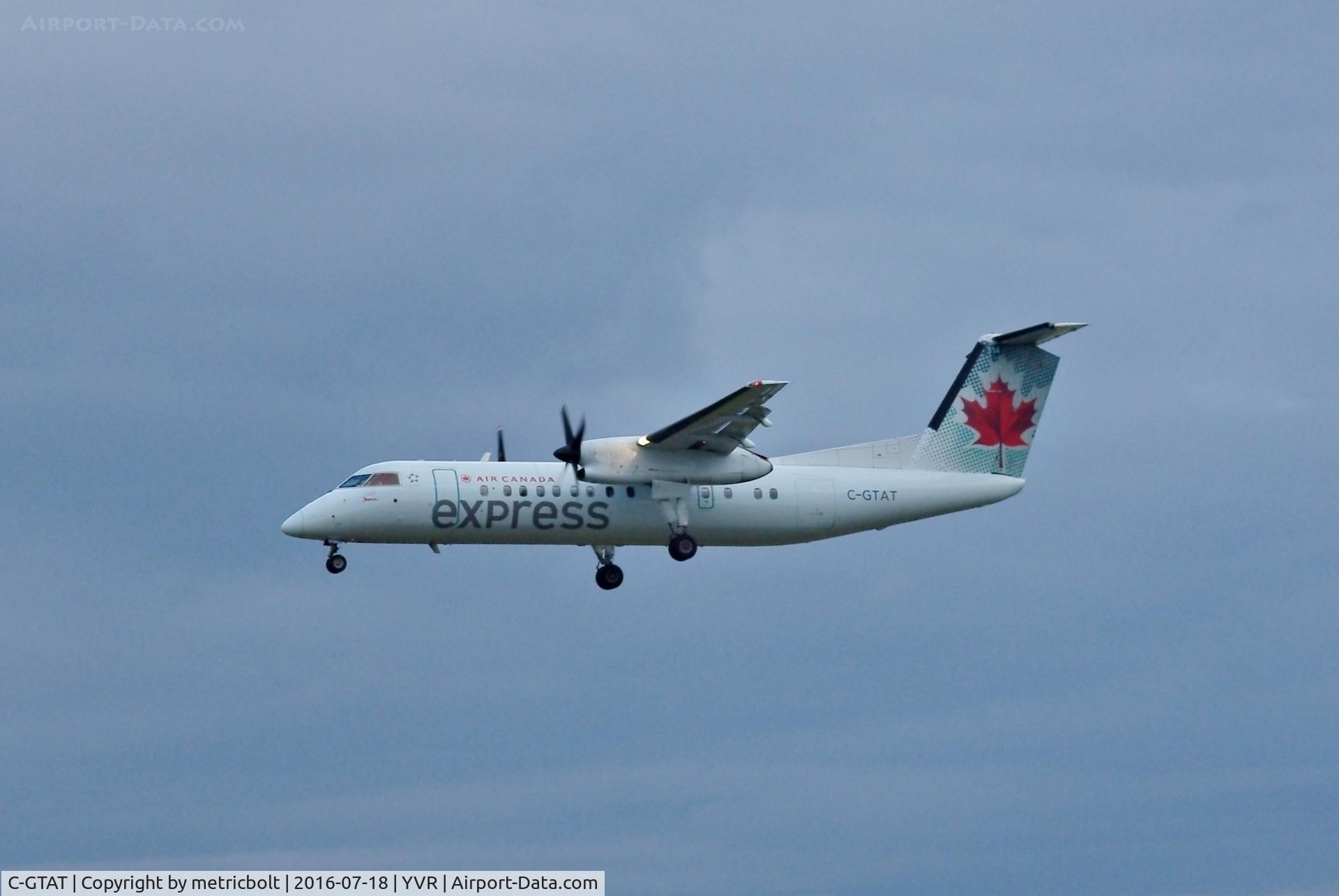 C-GTAT, 1989 De Havilland Canada DHC-8-301 Dash 8 C/N 188, Arrival from Victoria