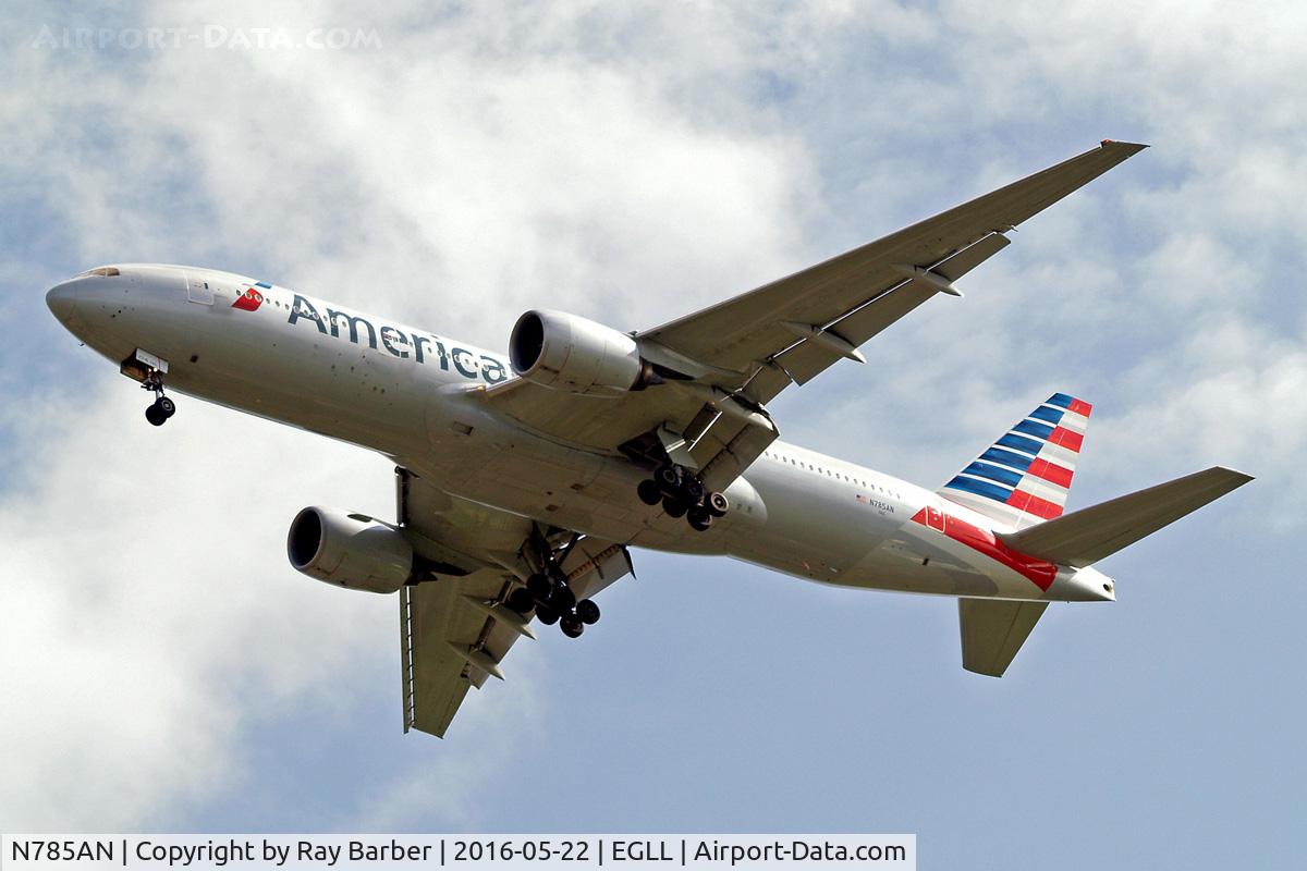 N785AN, 2000 Boeing 777-223/ER C/N 30005, Boeing 777-223ER [30005] (American Airlines) Home~G 22/05/2016. On approach 27R.