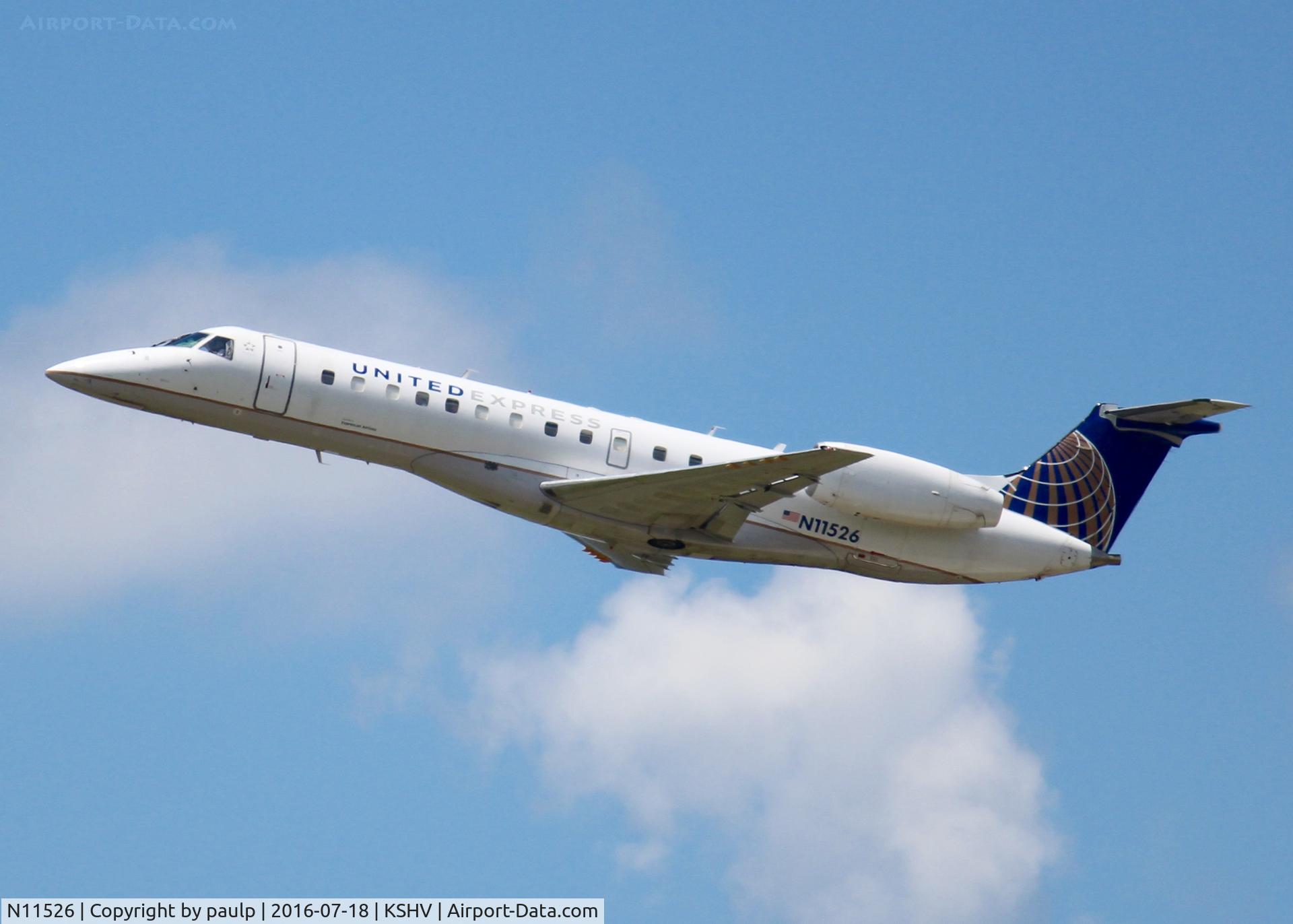N11526, 2001 Embraer ERJ-135LR (EMB-135LR) C/N 145410, At Shreveport Regional.