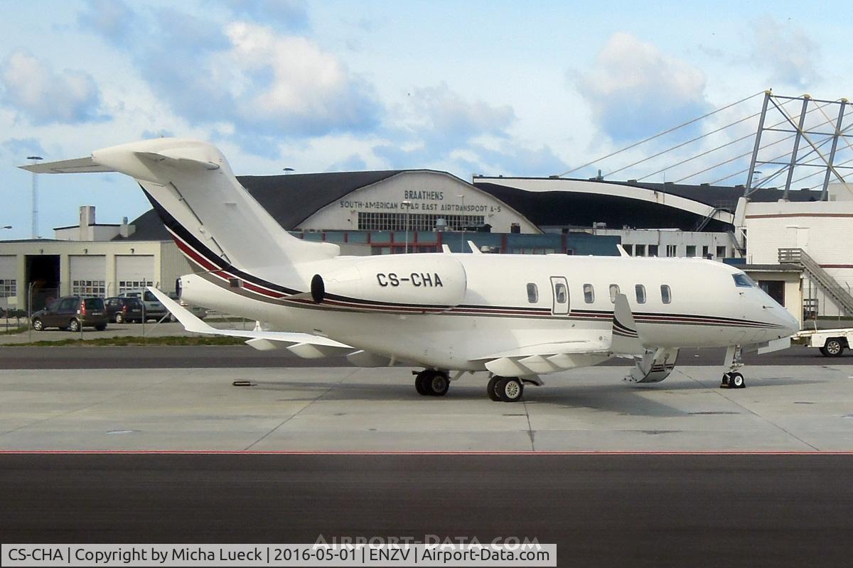 CS-CHA, 2014 Bombardier Challenger 350 (BD-100-1A10) C/N 20544, At Stavanger