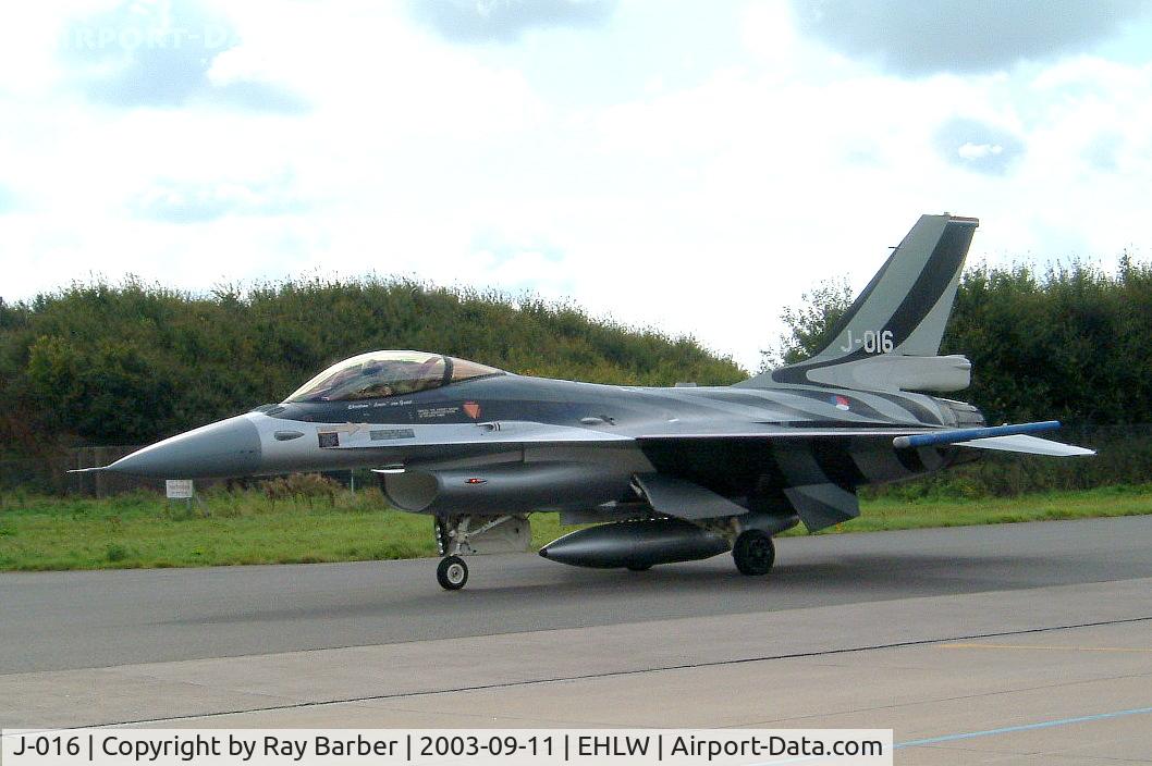 J-016, General Dynamics F-16AM Fighting Falcon C/N 6D-172, General Dynamics F-16AM Fighting Falcon [6D-172] (Royal Netherlands Air Force) Leeuwarden~PH 11/09/2003