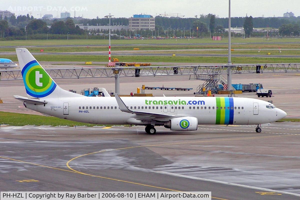 PH-HZL, 2001 Boeing 737-8K2 C/N 30391, Boeing 737-8K2 [30391] (transavia.com) Amsterdam-Schiphol~PH 10/08/2006