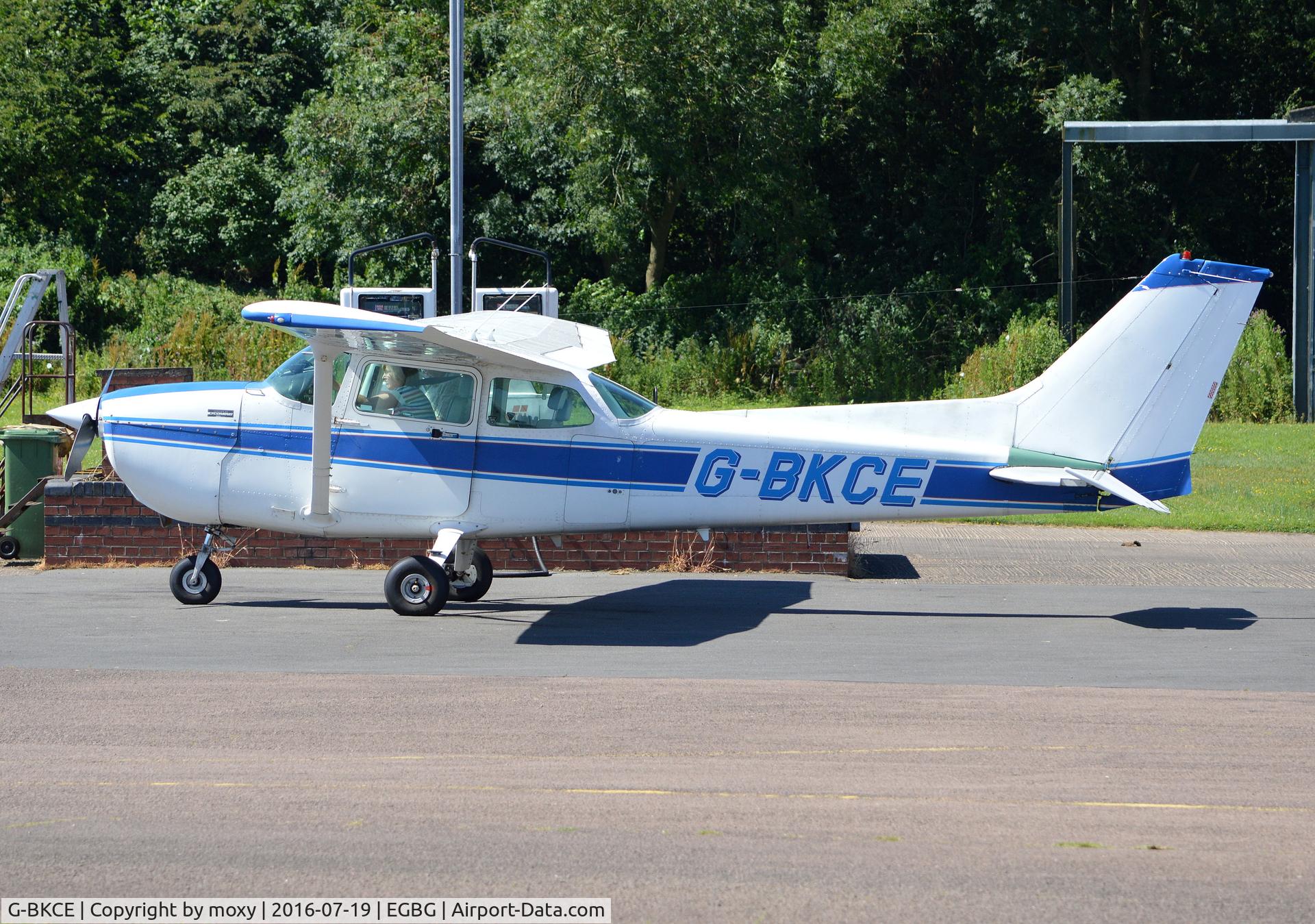G-BKCE, 1982 Reims F172P Skyhawk C/N 2135, Reims Cessna F172P Skyhawk at Leicester Aiport. Ex N9687R