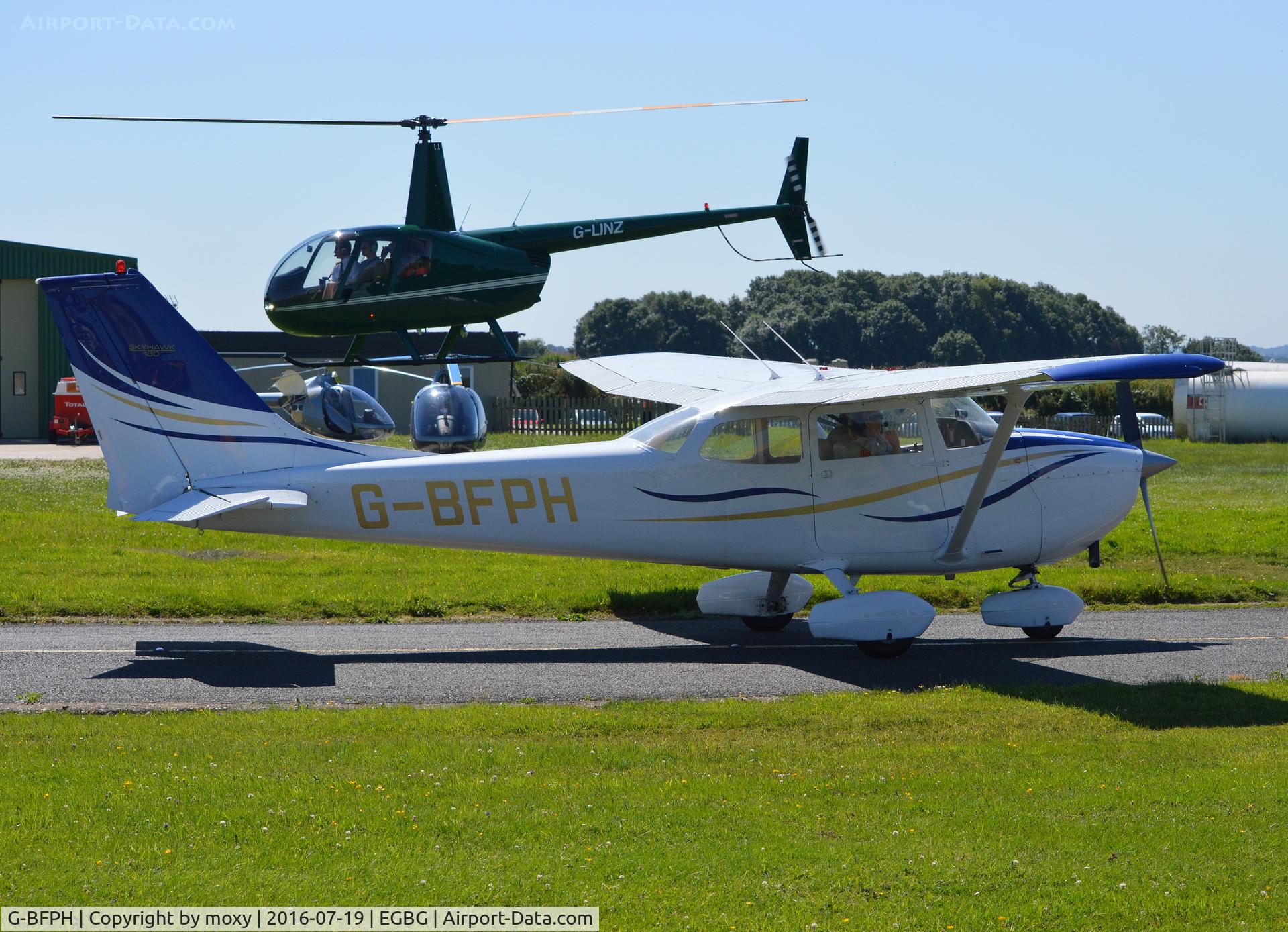 G-BFPH, 1971 Reims F172K Skyhawk C/N 0802, Reims Cessna F172K Skyhawk at Leicester Aiport. Ex PH-VHN