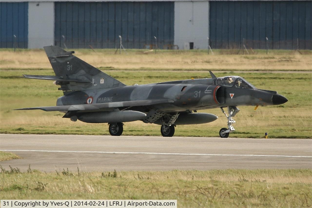 31, Dassault Super Etendard C/N 31, Dassault Super Etendard M, Taxiing after landing rwy 26, Landivisiau Naval Air Base (LFRJ)