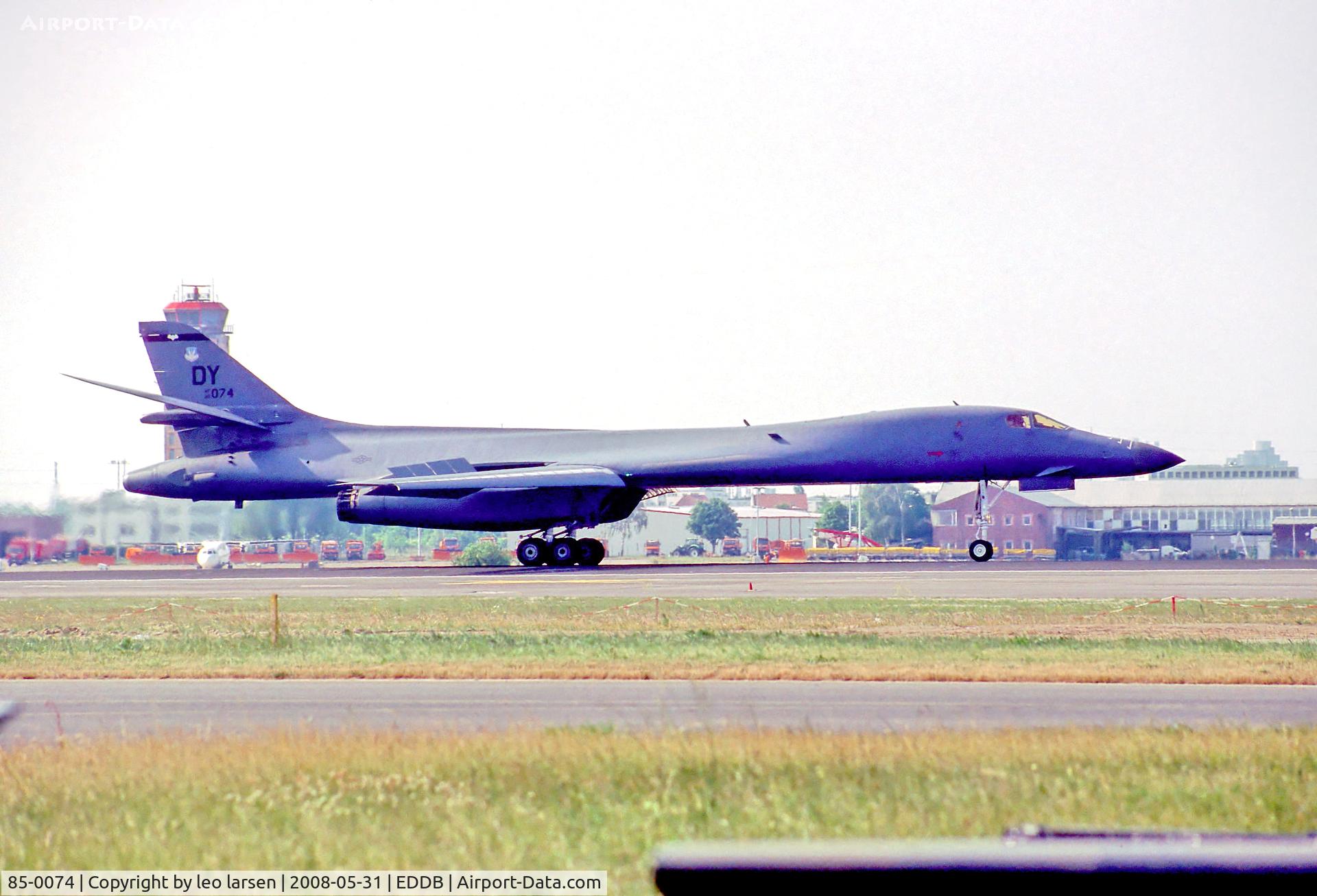 85-0074, Rockwell B-1B Lancer C/N 34, Berlin Air Show 31.5.08