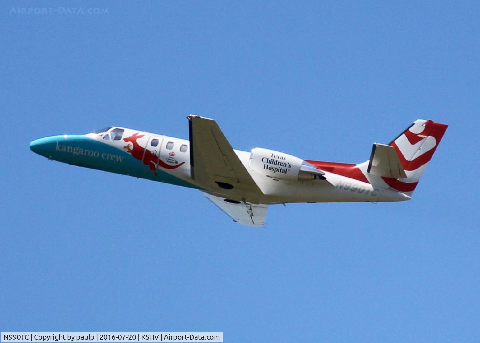 N990TC, 2001 Cessna 550 Citation Bravo C/N 550-0963, At Shreveport Regional.