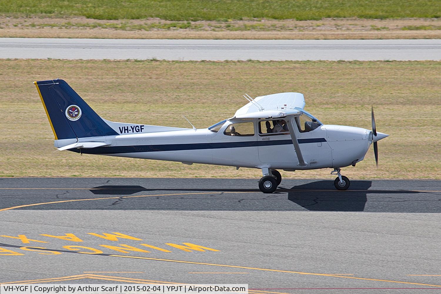 VH-YGF, 2011 Cessna 172R C/N 17281576, Jandakot WA February 2015