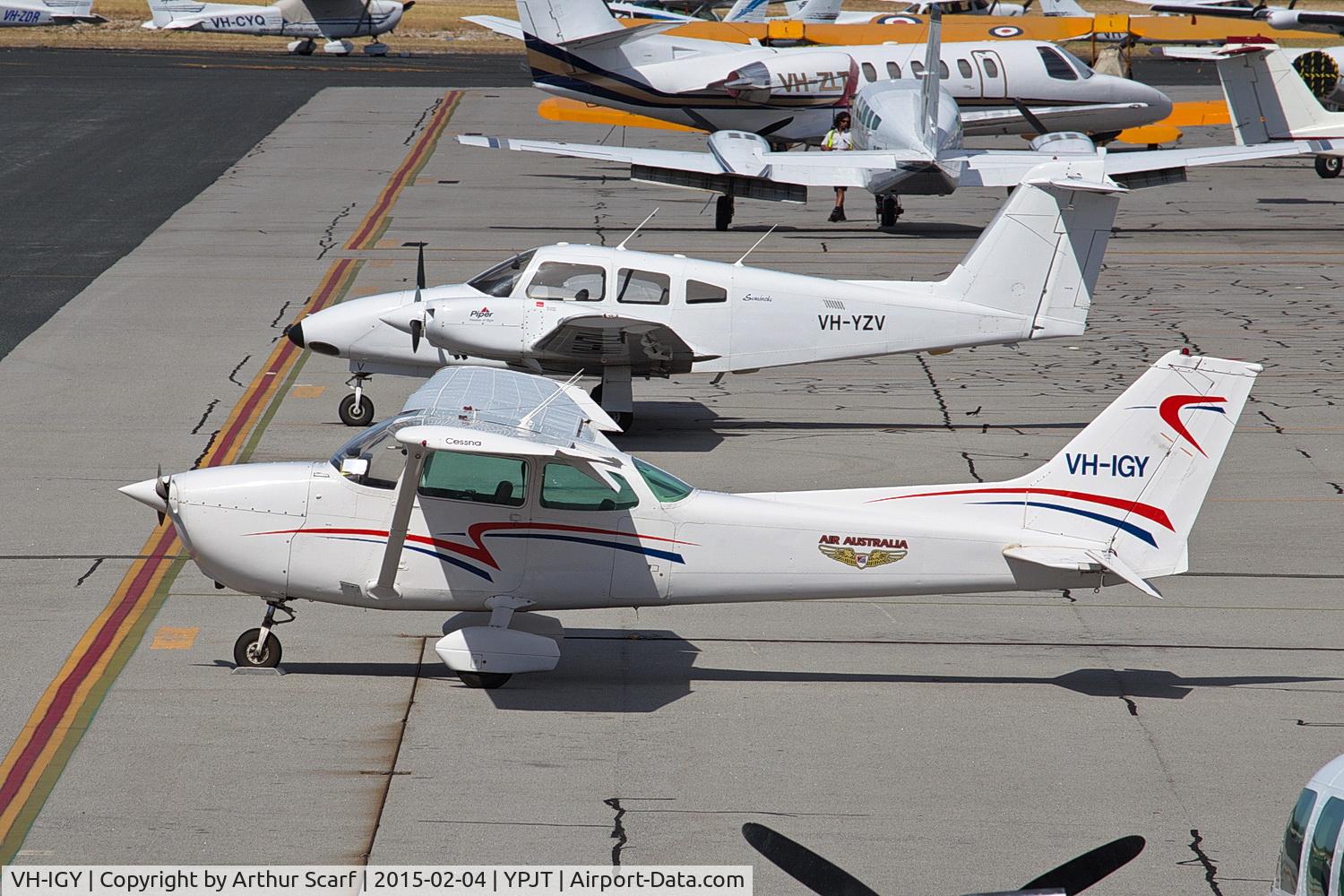 VH-IGY, 1978 Cessna 172N C/N 17269697, Jandakot WA February 2015
