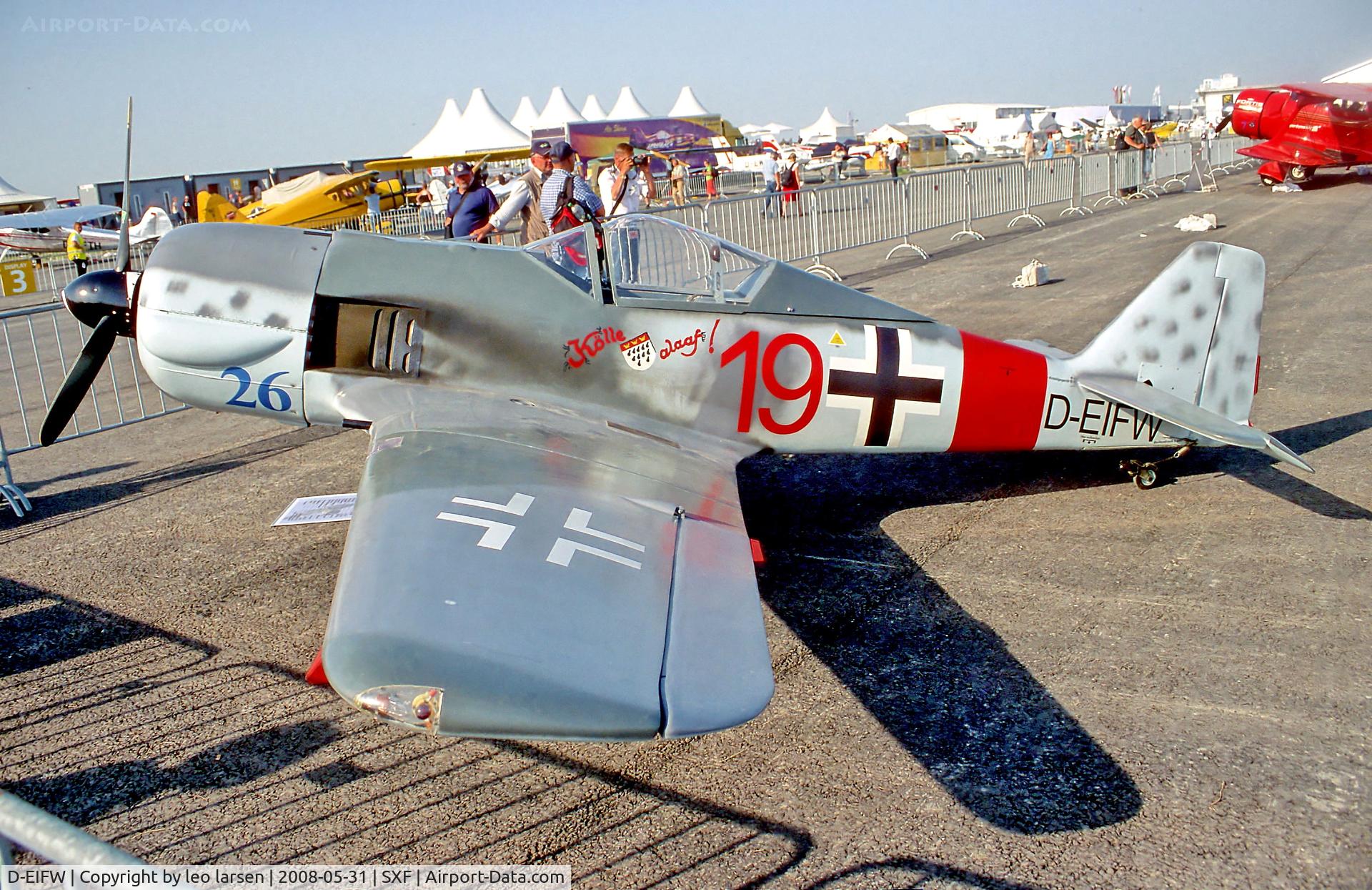 D-EIFW, Heuer FW-190 Replica C/N 333-89, Berlin Air Show 31.5.08
