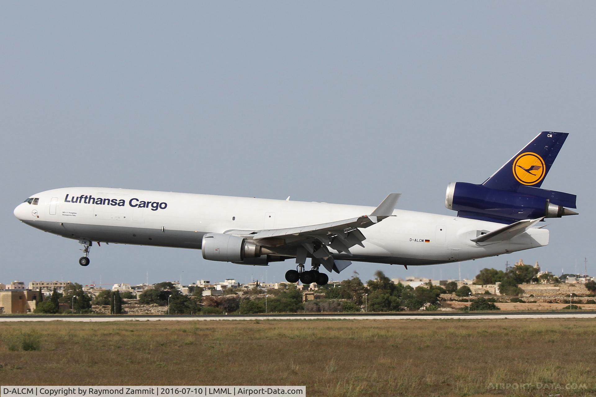D-ALCM, 2001 McDonnell Douglas MD-11F C/N 48805, McDonnell Douglas MD-11F D-ALCM Lufthansa Cargo