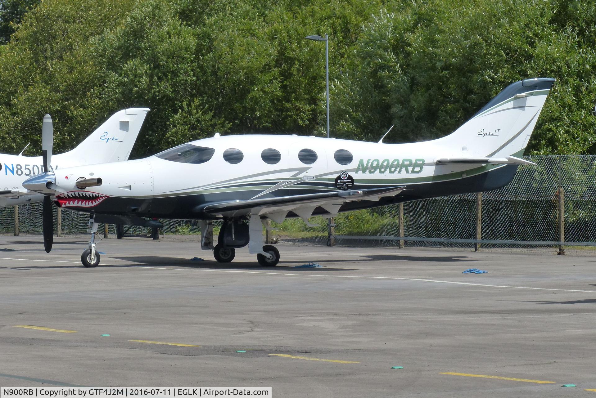 N900RB, 2006 AIR Epic LT C/N 009, N900RB at Blackbushe 11.7.16 on a round-the-world flight