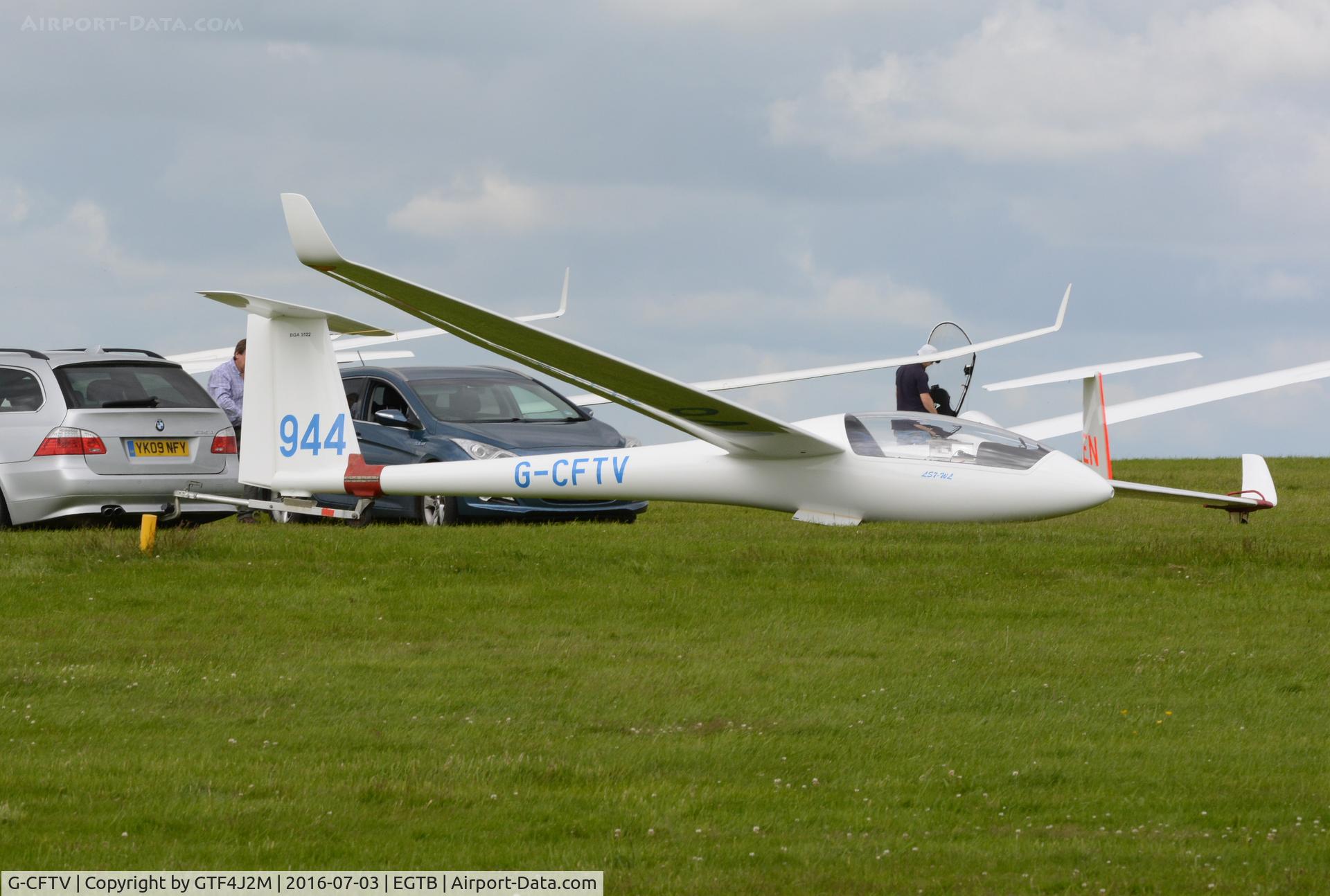 G-CFTV, 1989 Rolladen-Schneider LS7-WL C/N 7073, G-CFTV at Booker 3.7.16