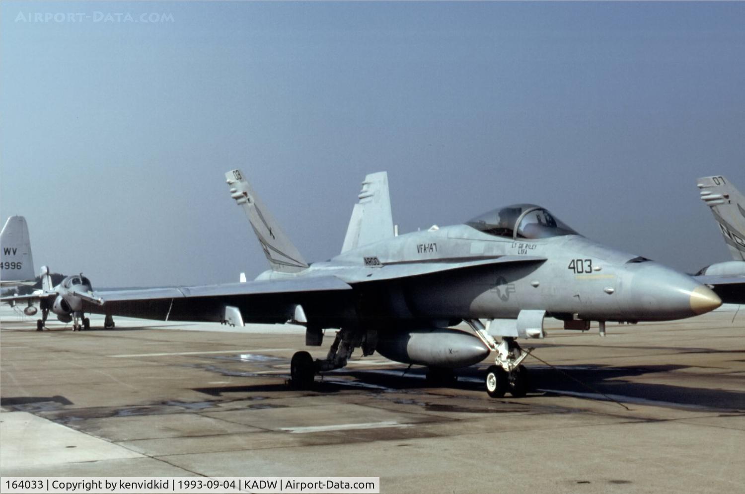 164033, 1990 McDonnell Douglas F/A 18C Hornet C/N 0919/C169, Andrew's Air Force base visiting aircraft ramp.