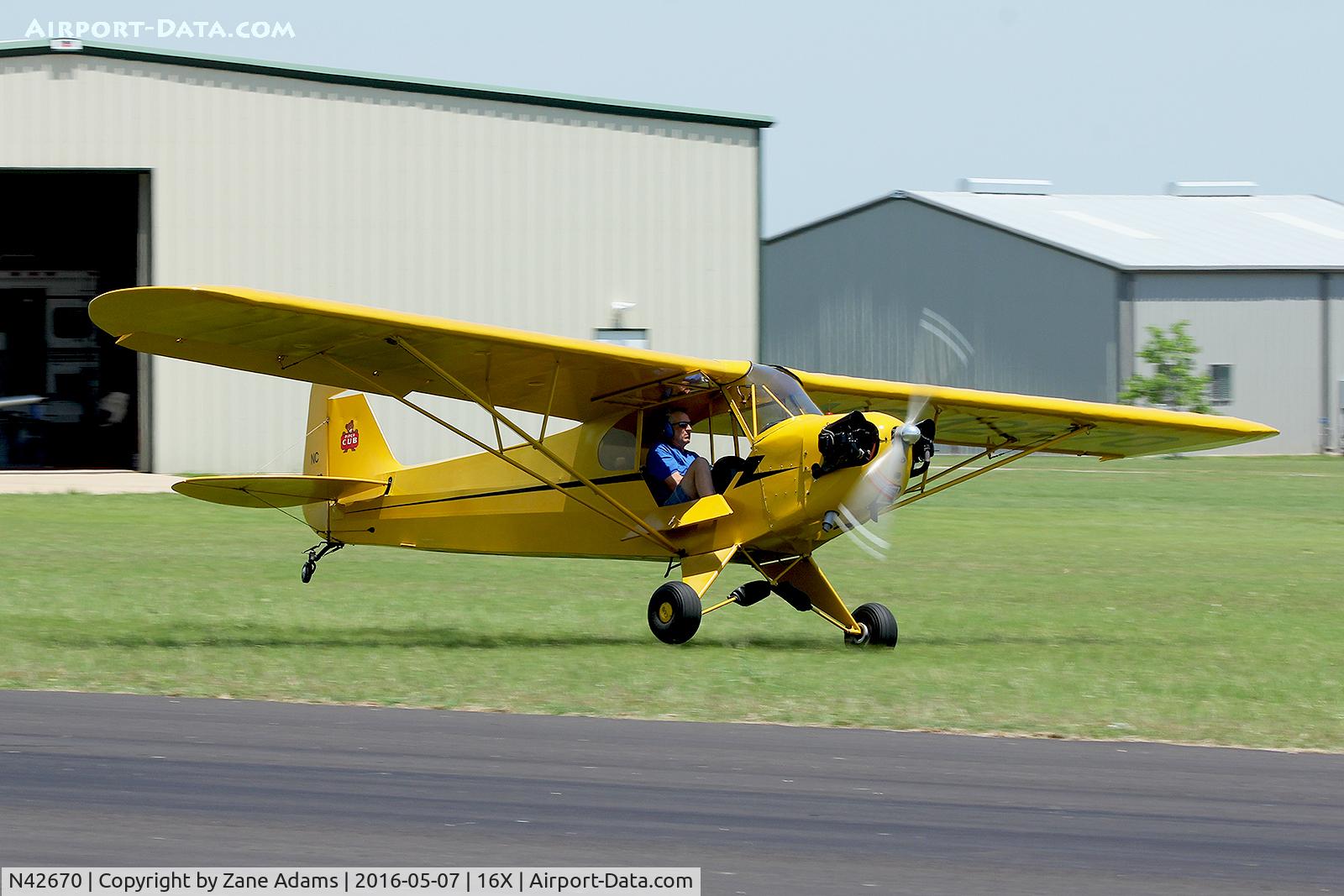 N42670, 1945 Piper J3C-65 Cub Cub C/N 14964, At the 2016 Propwash Party