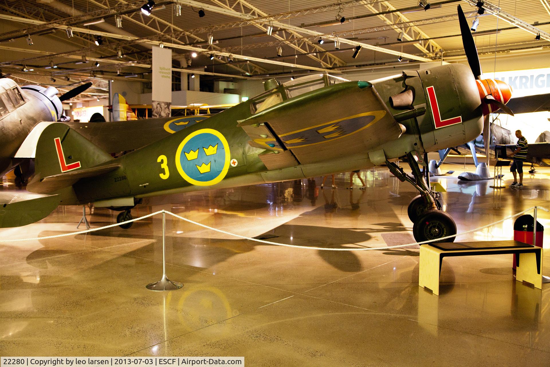 22280, 1944 FFVS J-22A C/N 22280, Flygvapen Museum Linkoping 3.7.13
