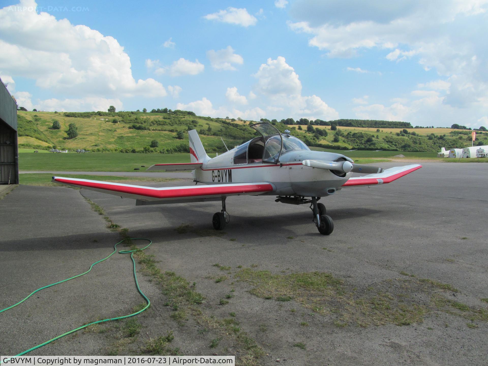 G-BVYM, 1972 Robin DR-300-180R C/N 656, tug at Dunstable - lovely setting for airfield