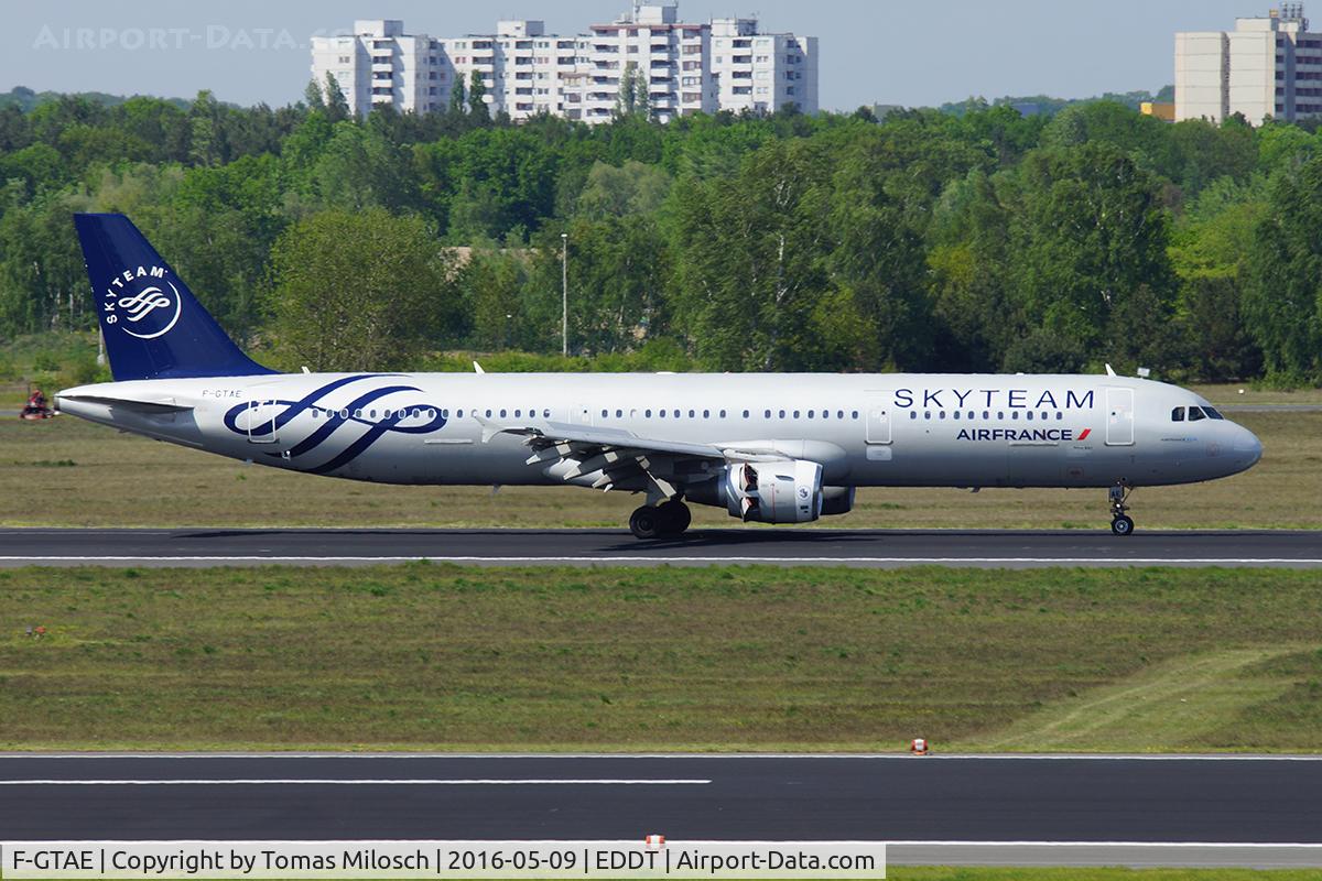 F-GTAE, 1998 Airbus A321-211 C/N 0796, 