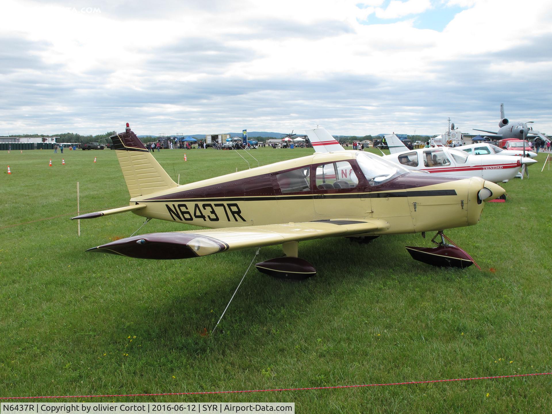 N6437R, 1966 Piper PA-28-140 C/N 28-21618, Syracuse airshow 2016