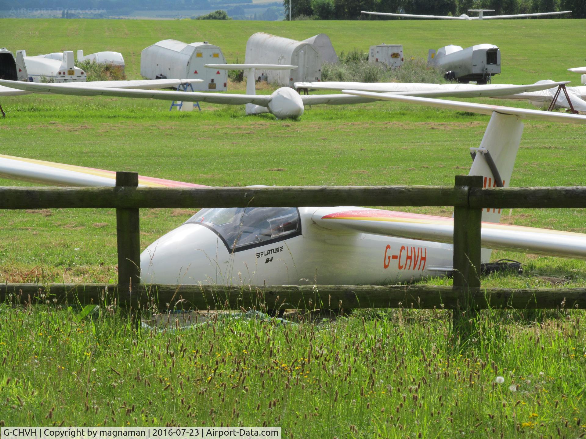 G-CHVH, Pilatus B4-PC11AF C/N 067, at dunstable