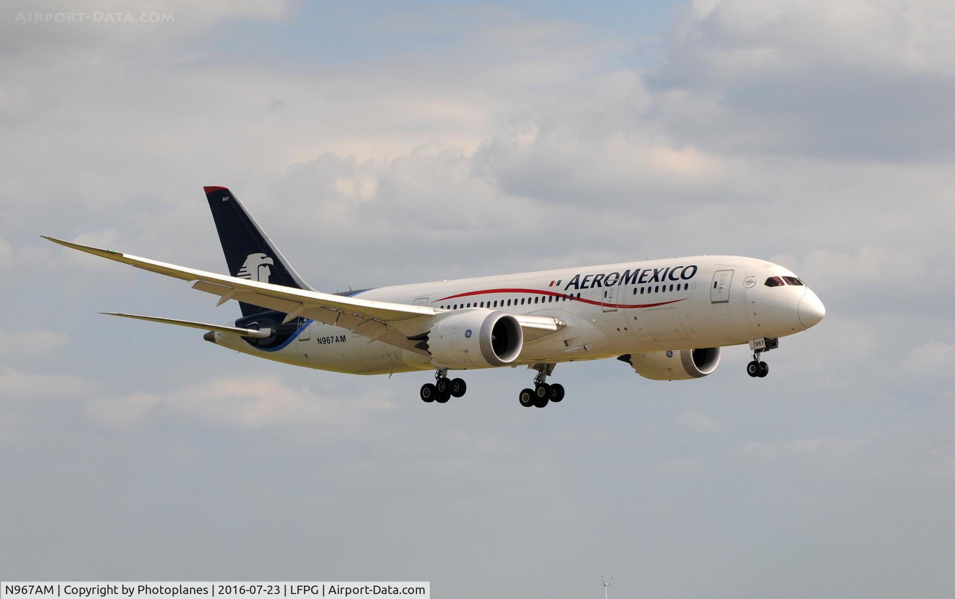 N967AM, 2014 Boeing 787-8 Dreamliner Dreamliner C/N 35312, cdg landing