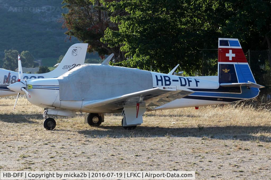 HB-DFF, 1978 Mooney M20J 201 201 C/N 24-0545, Parked