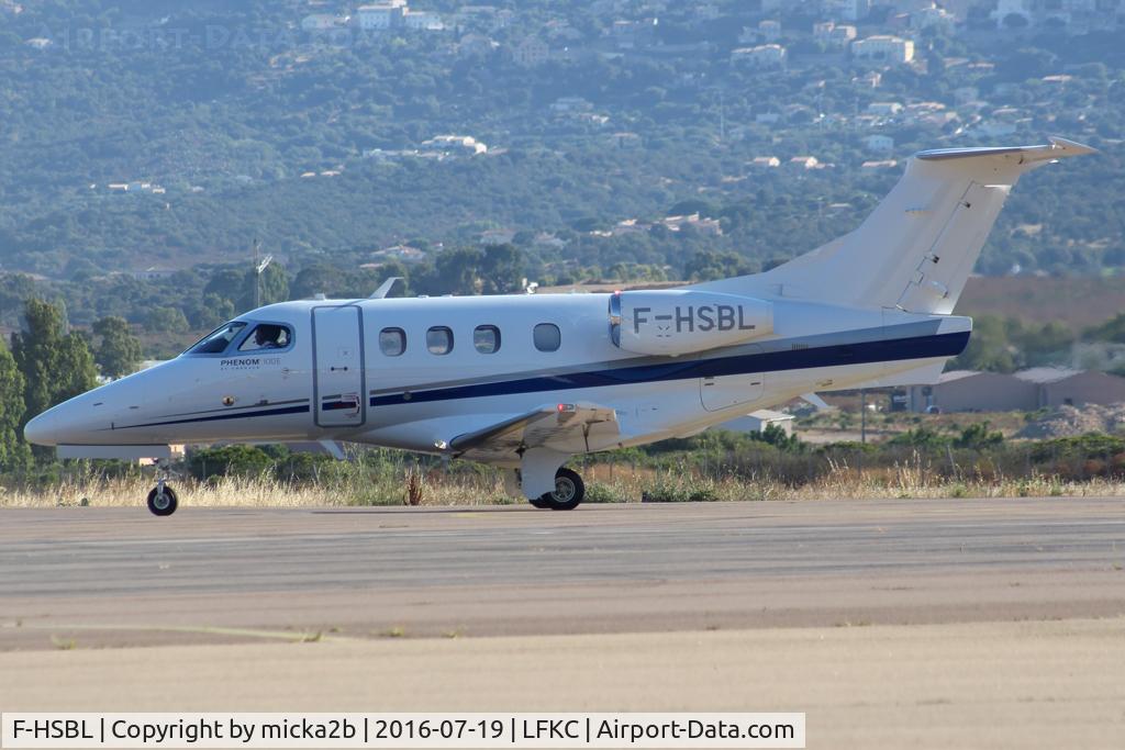 F-HSBL, 2014 Embraer EMB-500 Phenom 100 C/N 50000353, Taxiing