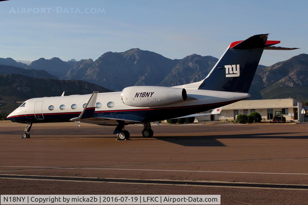 N18NY, 2006 Gulfstream Aerospace GIV-X (G450) C/N 4058, Parked