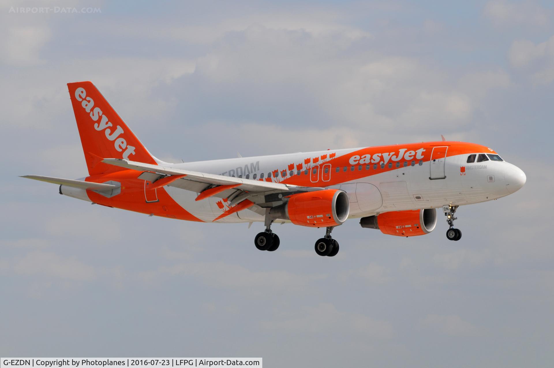 G-EZDN, 2008 Airbus A319-111 C/N 3569, cdg landing