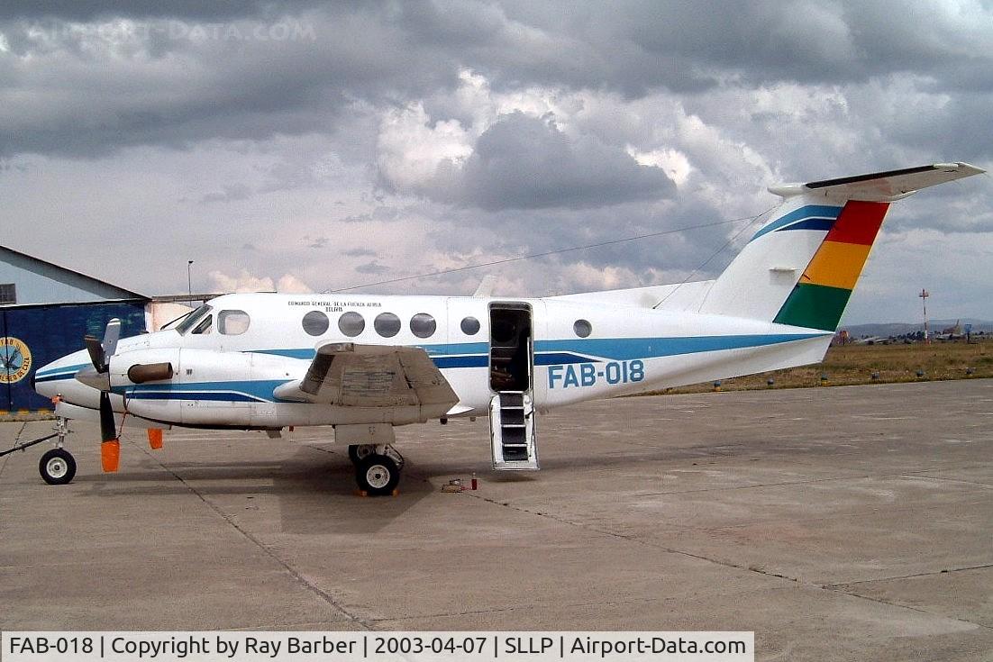 FAB-018, 1981 Beech B200C King Air King Air C/N BL-28, Beech 200C  Super KIng Air [BL-28] (Bolivian Air Force) La Paz-El Alto Int'l~CP 07/04/2003