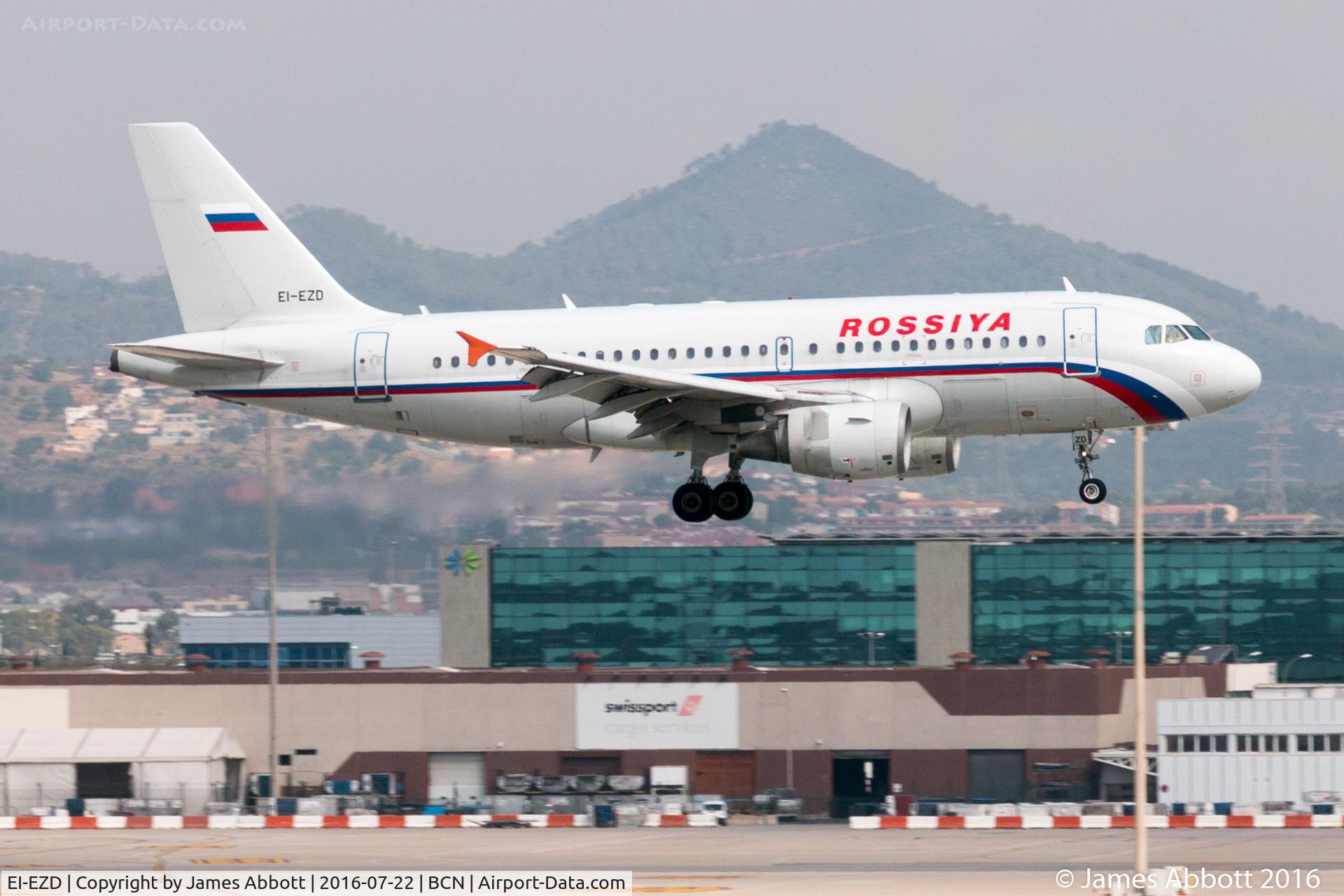 EI-EZD, 2006 Airbus A319-112 C/N 2913, Just about to land at Barcelona