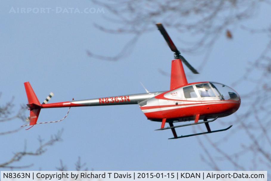 N8363N, 1998 Robinson R44 C/N 0442, 1998 Robinson flying over Danville.Va.