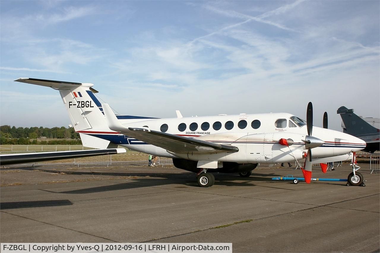 F-ZBGL, Hawker Beechcraft 350ER Super King Air (B300CER) C/N FL-746, Beech Super King Air 350 operated by French Customs, Static Display, Lann Bihoué Naval Air Base (LFRH-LRT)