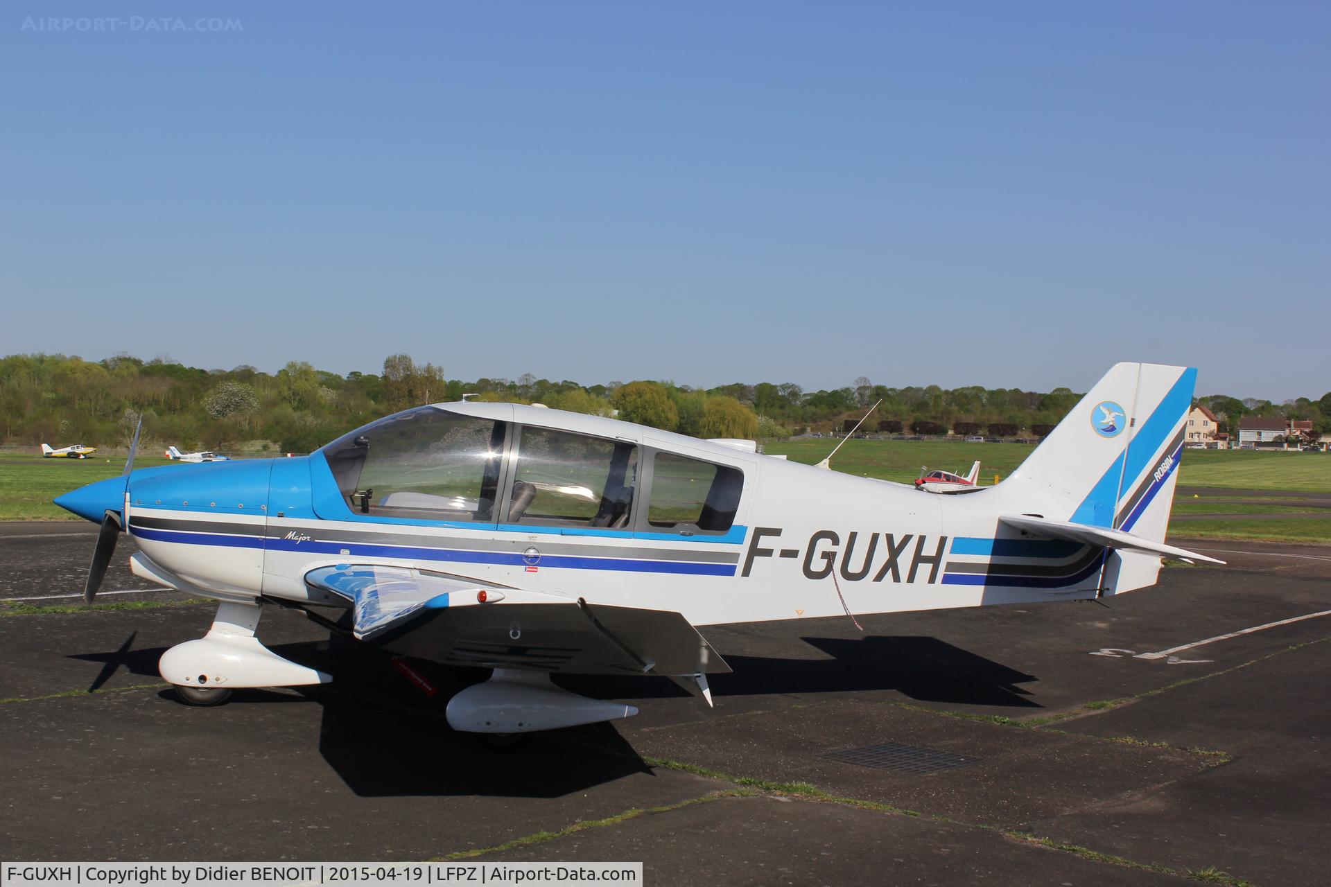 F-GUXH, Robin DR-400-160 Chevalier C/N 2483, DR400-160