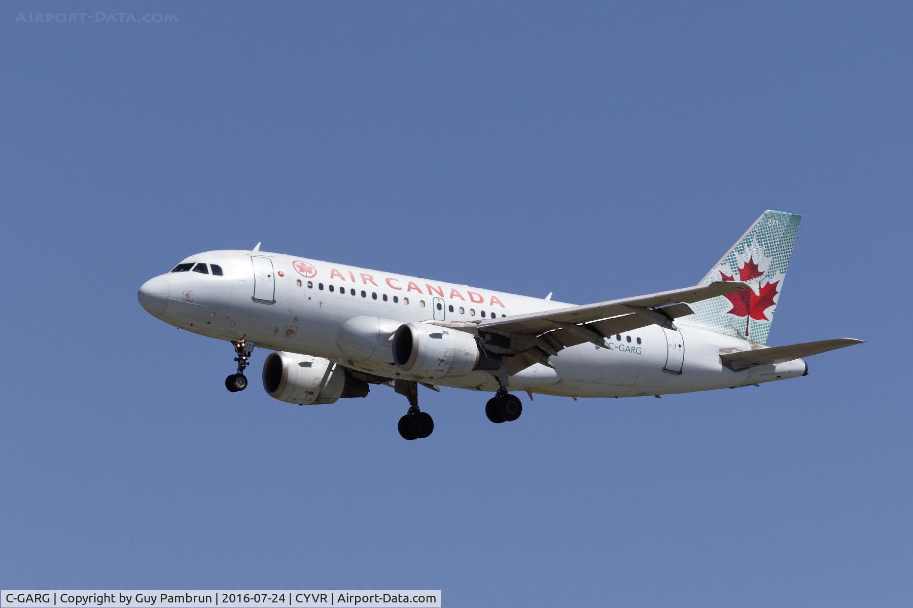 C-GARG, 1997 Airbus A319-114 C/N 742, Landing